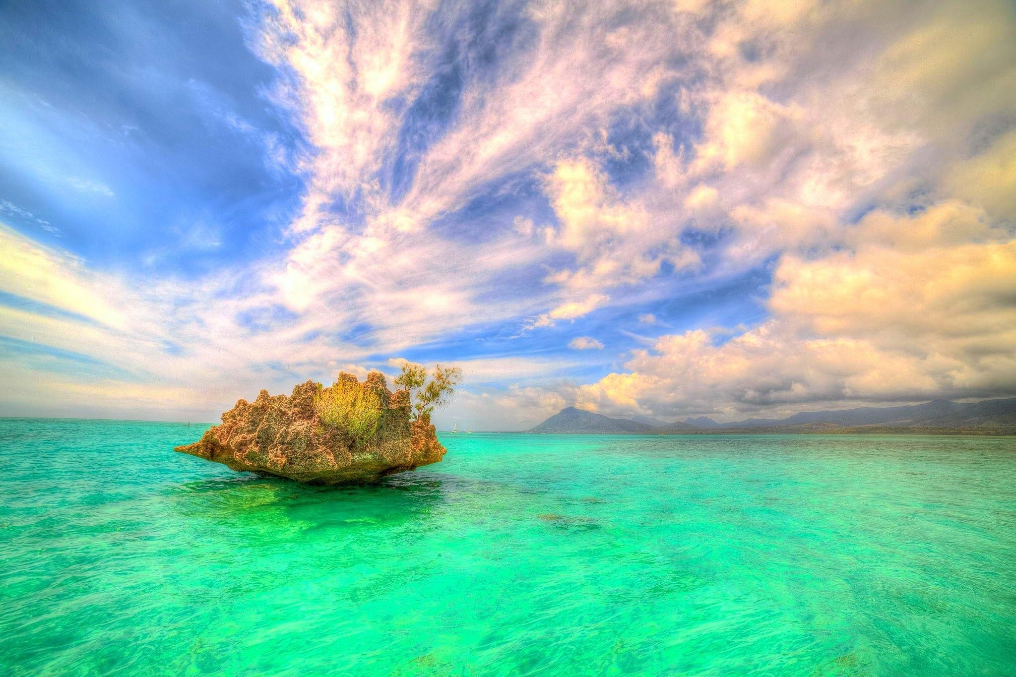 2050x1370 Oceans: Paradise Beautiful Mauritius Water Cristal Sky Sunrise, Desktop