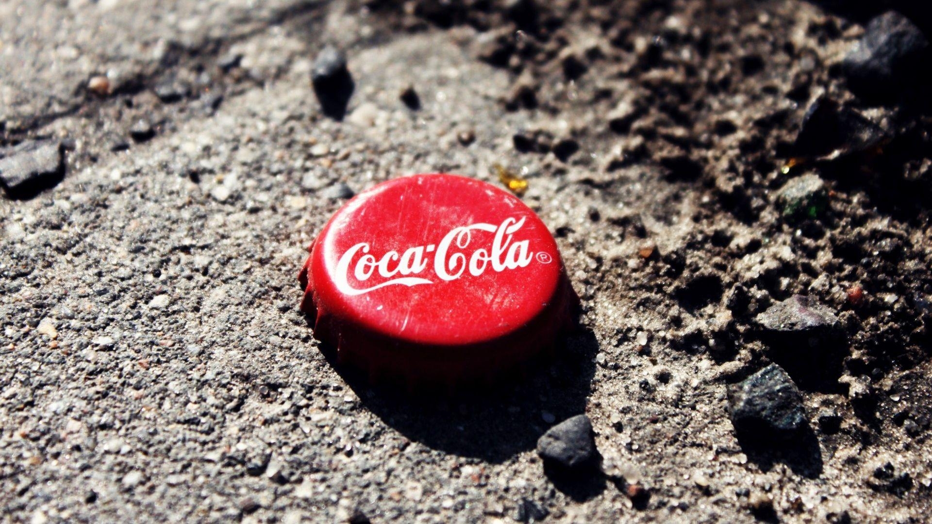 1920x1080 Download Wallpaper  Coca Cola, Drink, Cover, Rumpled, Desktop