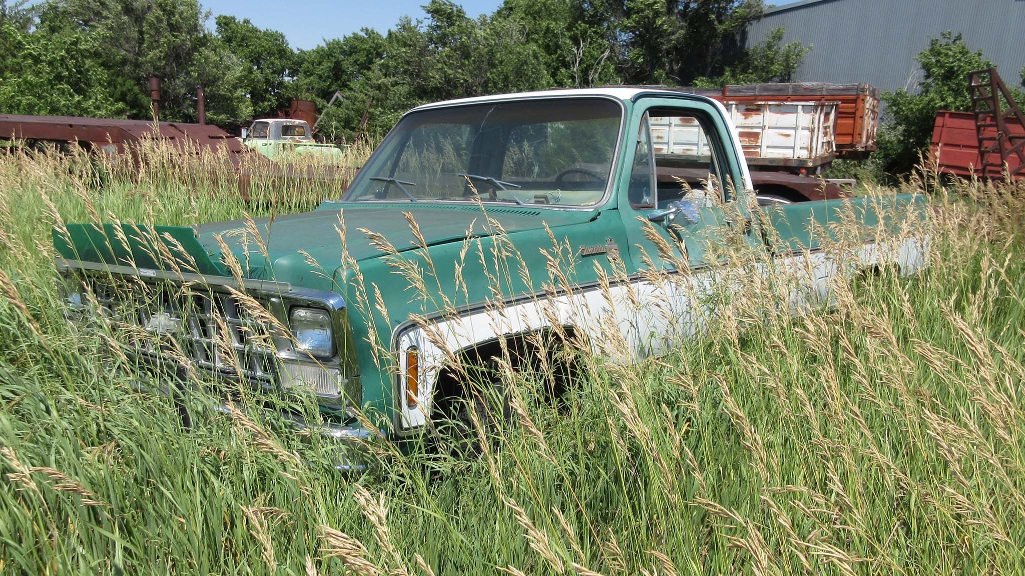 2050x1160 Chevy C10 Square Body Diesel Truck Found In A Field, Desktop