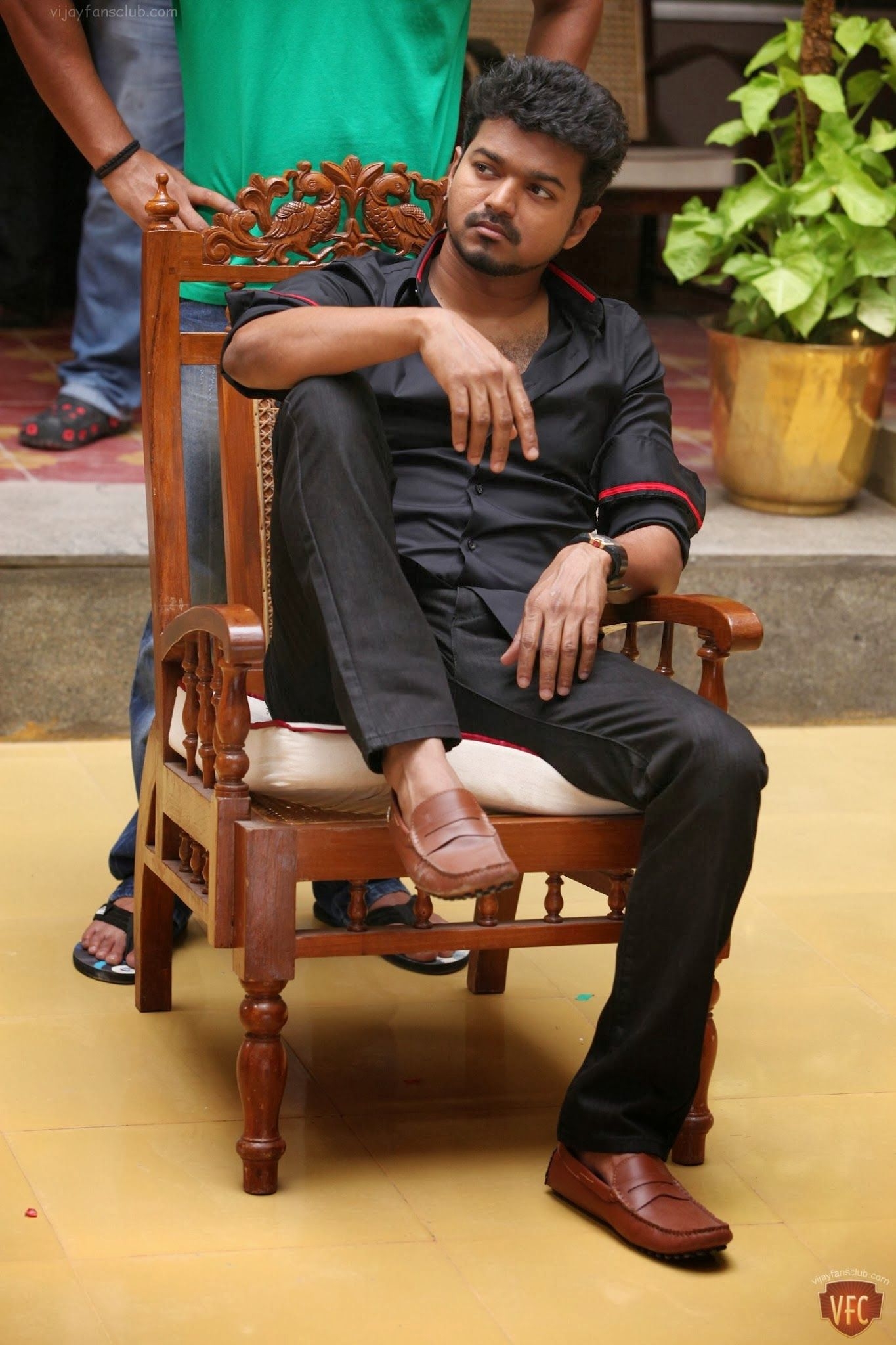 1370x2050 vijay #Jilla Photo Collections #Jillamovie #jillaphotos #mohanlal, Phone