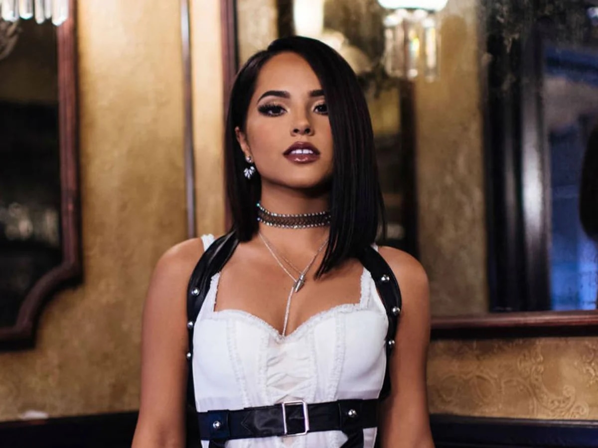 1200x900 Becky G copied Karol G's look to sing her part of 'MAMIII' and this was the reaction of the paisa, Desktop