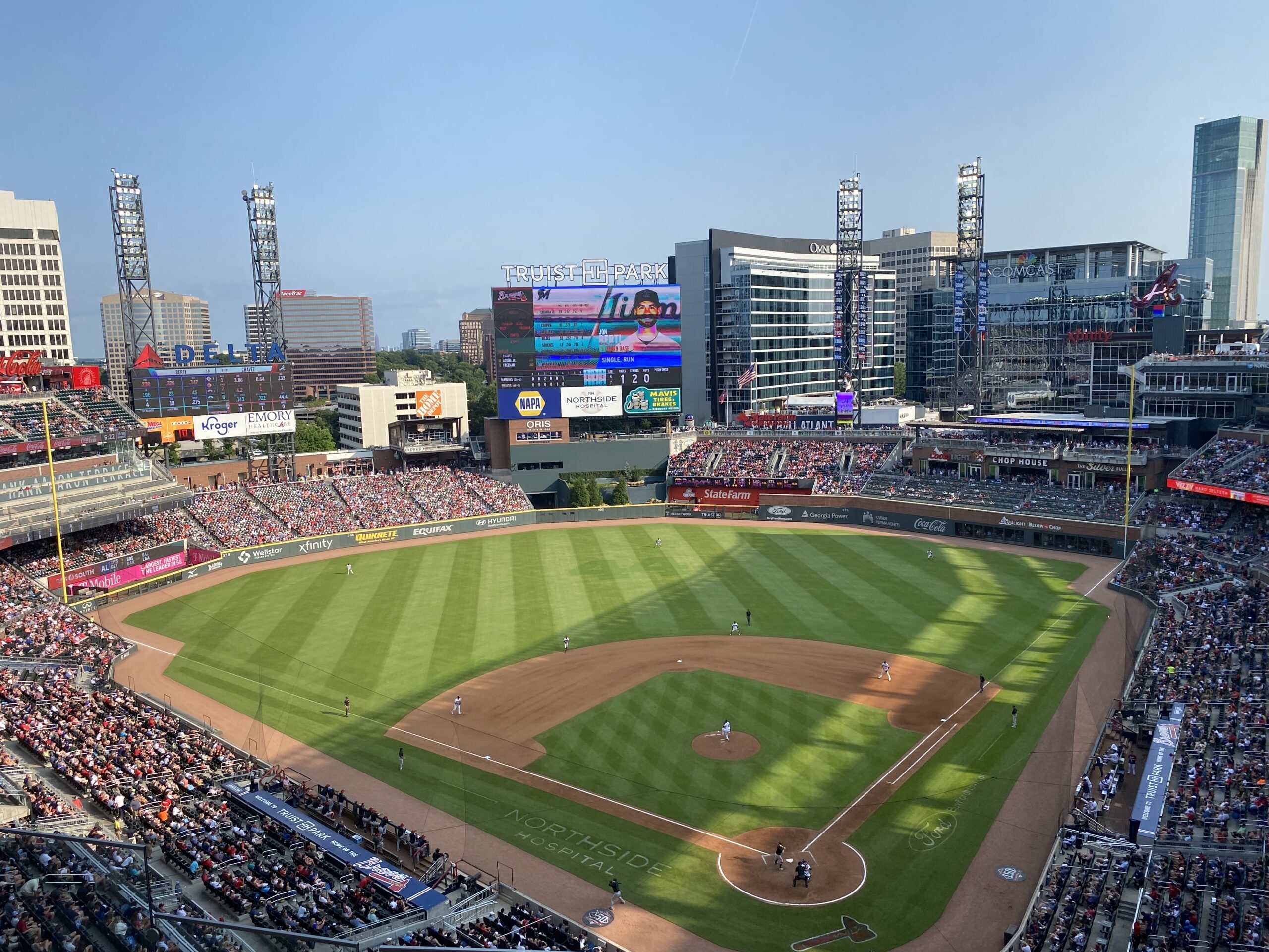 2560x1920 Truist Park, information and more of the Atlanta Braves ballpark, Desktop