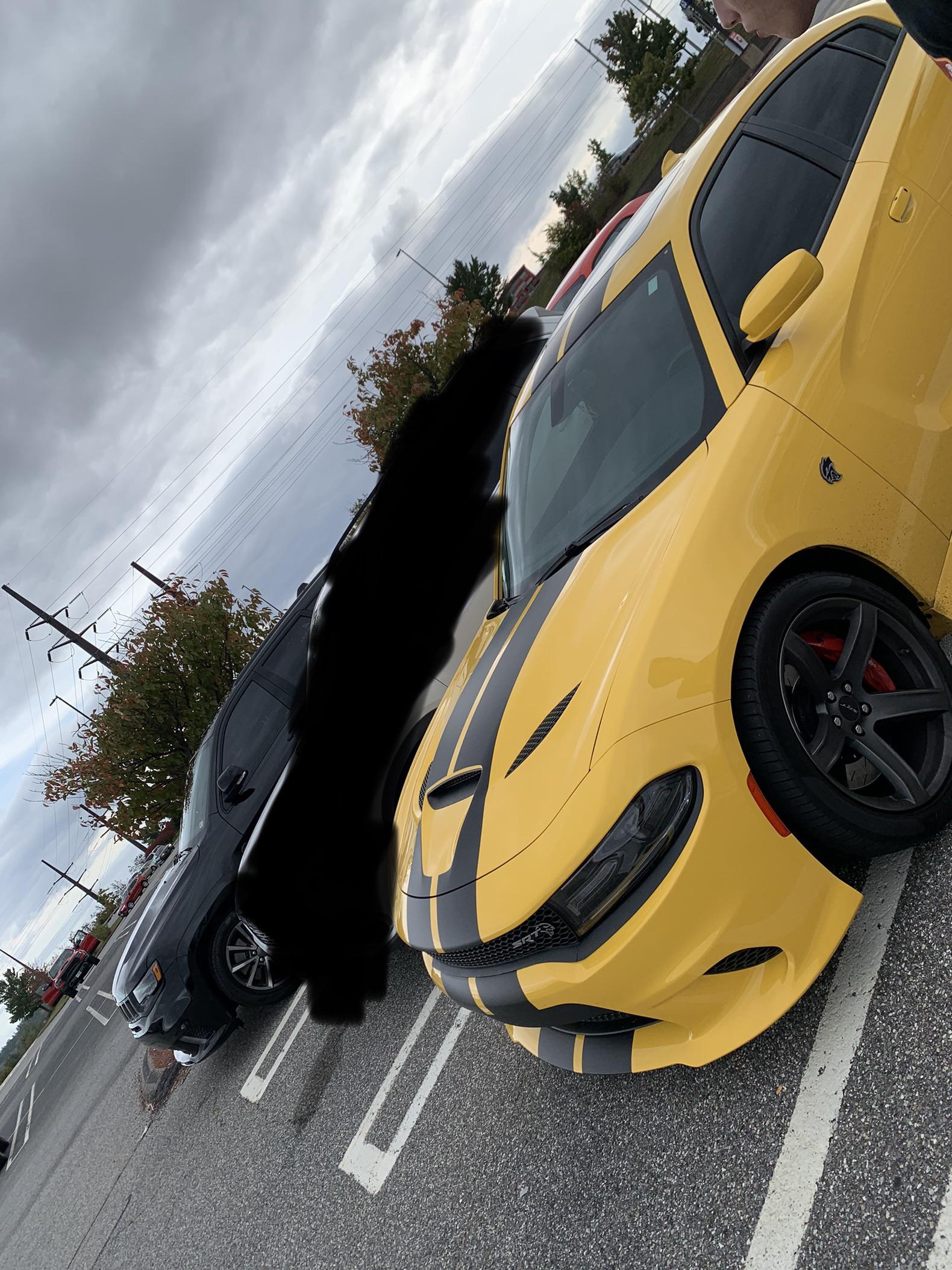 1580x2110 I come out to see my hellcat a random trackhawk and a TRX watching us in the back, Phone