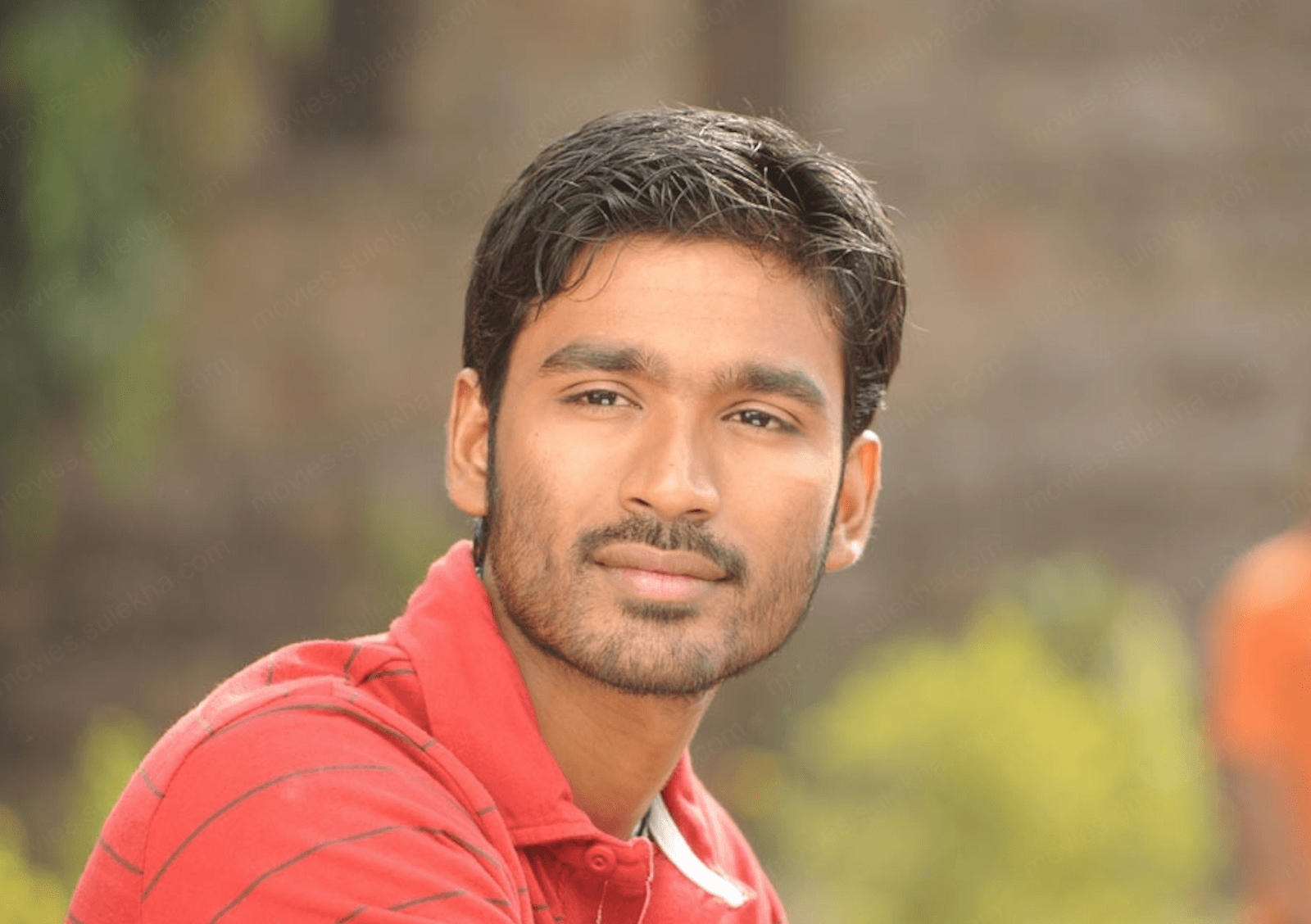 1600x1130 Kollywood Celebrities & Tamil movies Reviews: Dhanush Wallpaper, Desktop