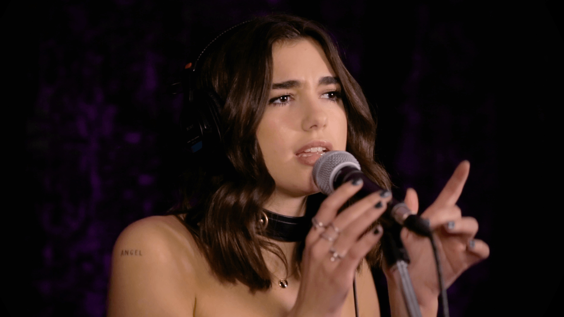 1920x1080 Dua Lipa Performs 'Blow Your Mind (Mwah) Live at KiSS 92. Talks, Desktop