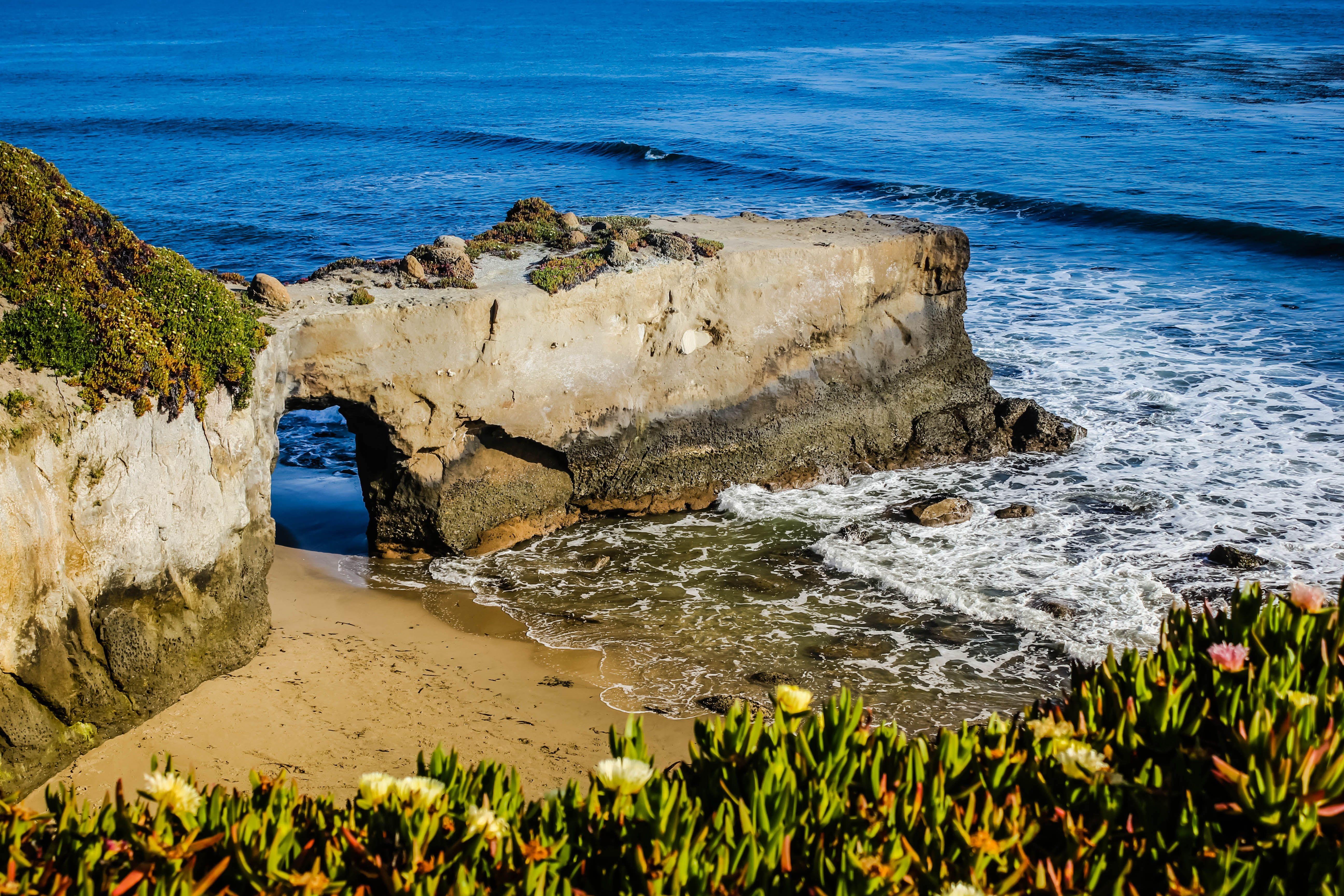 5190x3460 The ocean view from Santa Cruz, Desktop