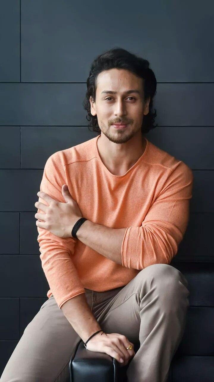 720x1280 Tiger Shroff HD Wallpaper for Android, Phone