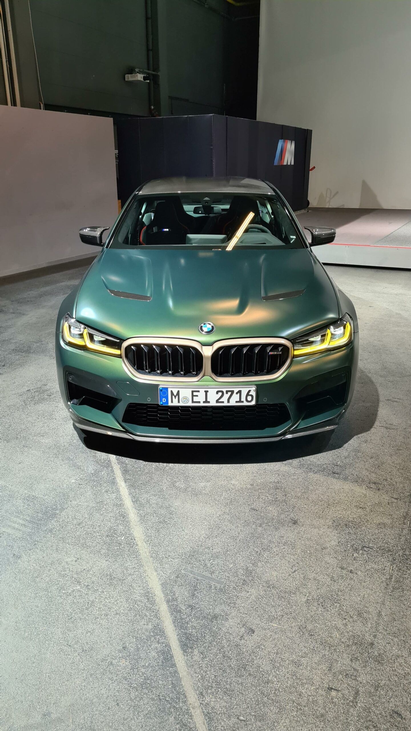 1440x2560 Real life photo of the new 2021 BMW M5 CS super sedan, Phone