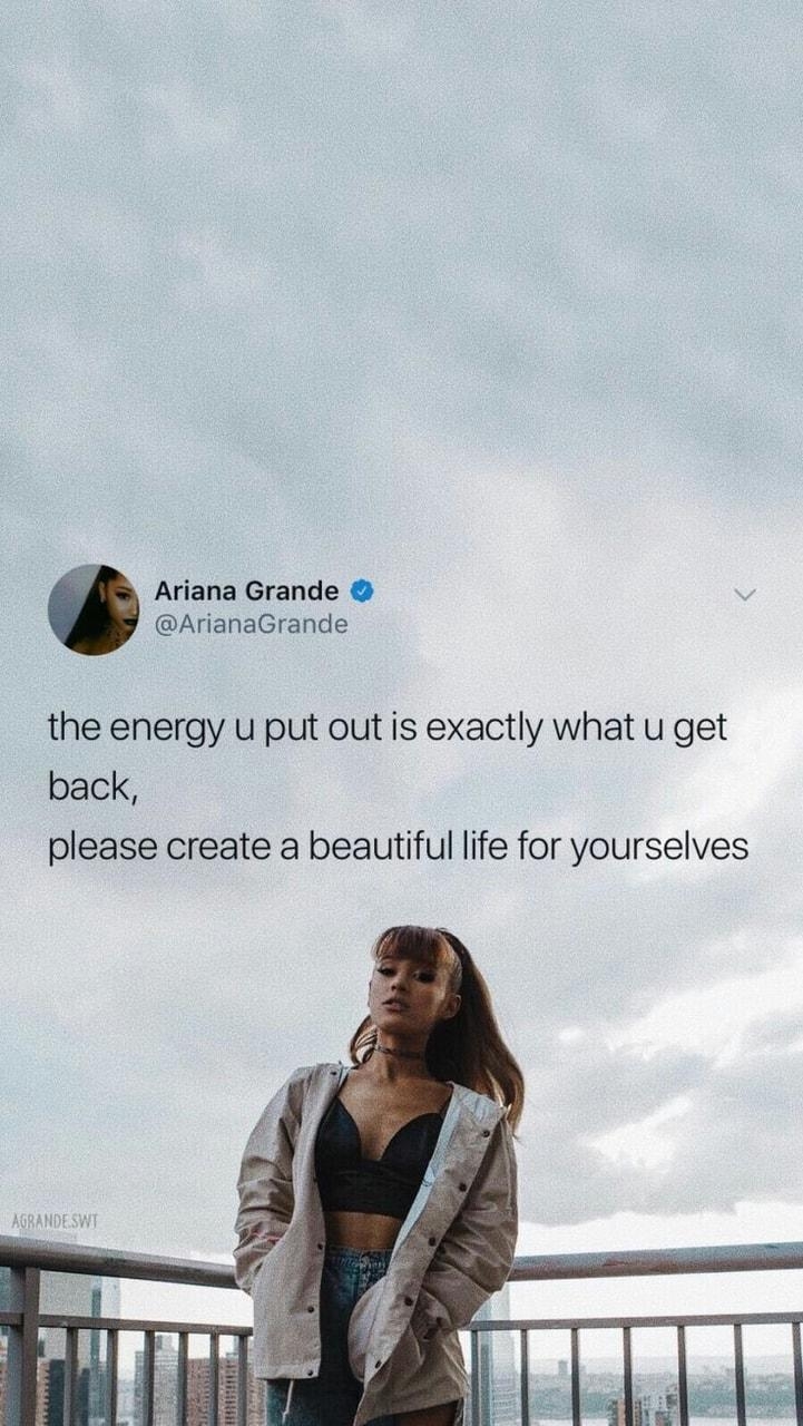 730x1280 Ariana Grande uploaded, Phone