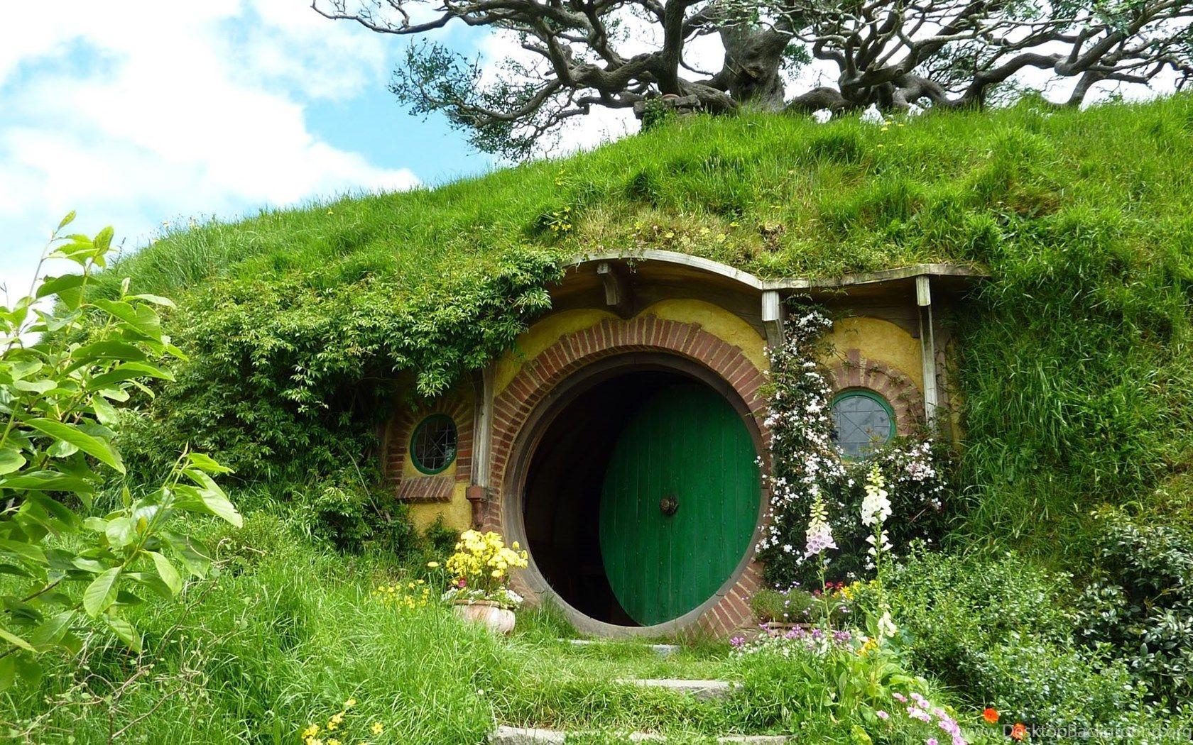 1680x1050 Behind the Scenes Video of Hobbiton, Desktop