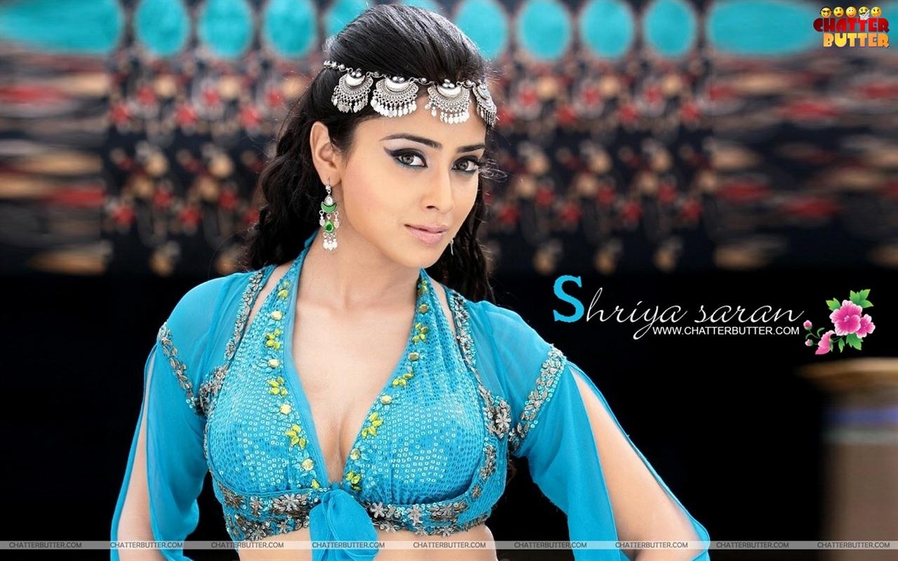 1280x800 Shriya Saran Hot HD Wallpaper, Desktop