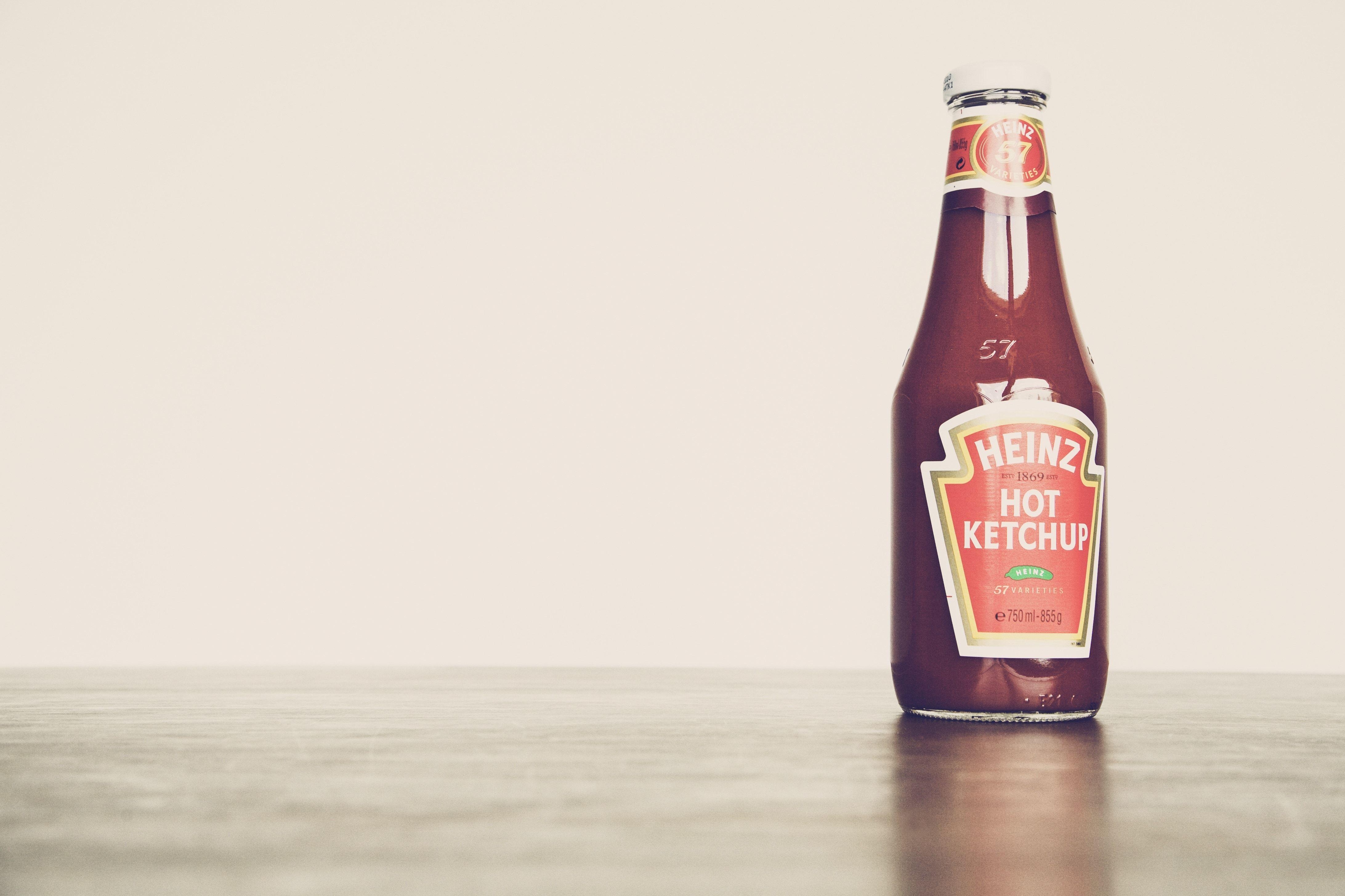 4370x2920 heinz hot ketchup bottle free image, Desktop