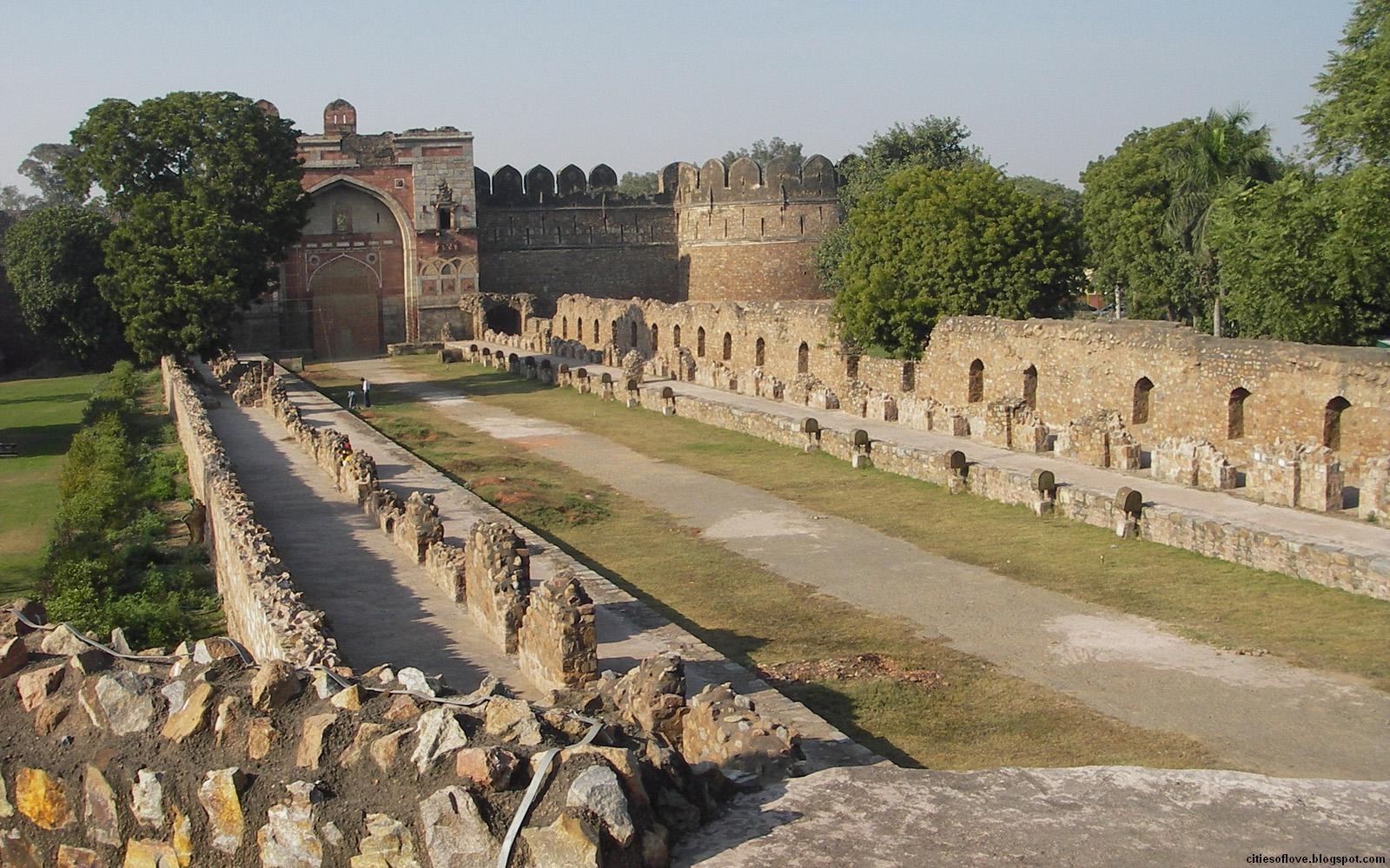 1600x1000 New Delhi Historical Ruins Beautiful Indian City India HD Desktop, Desktop