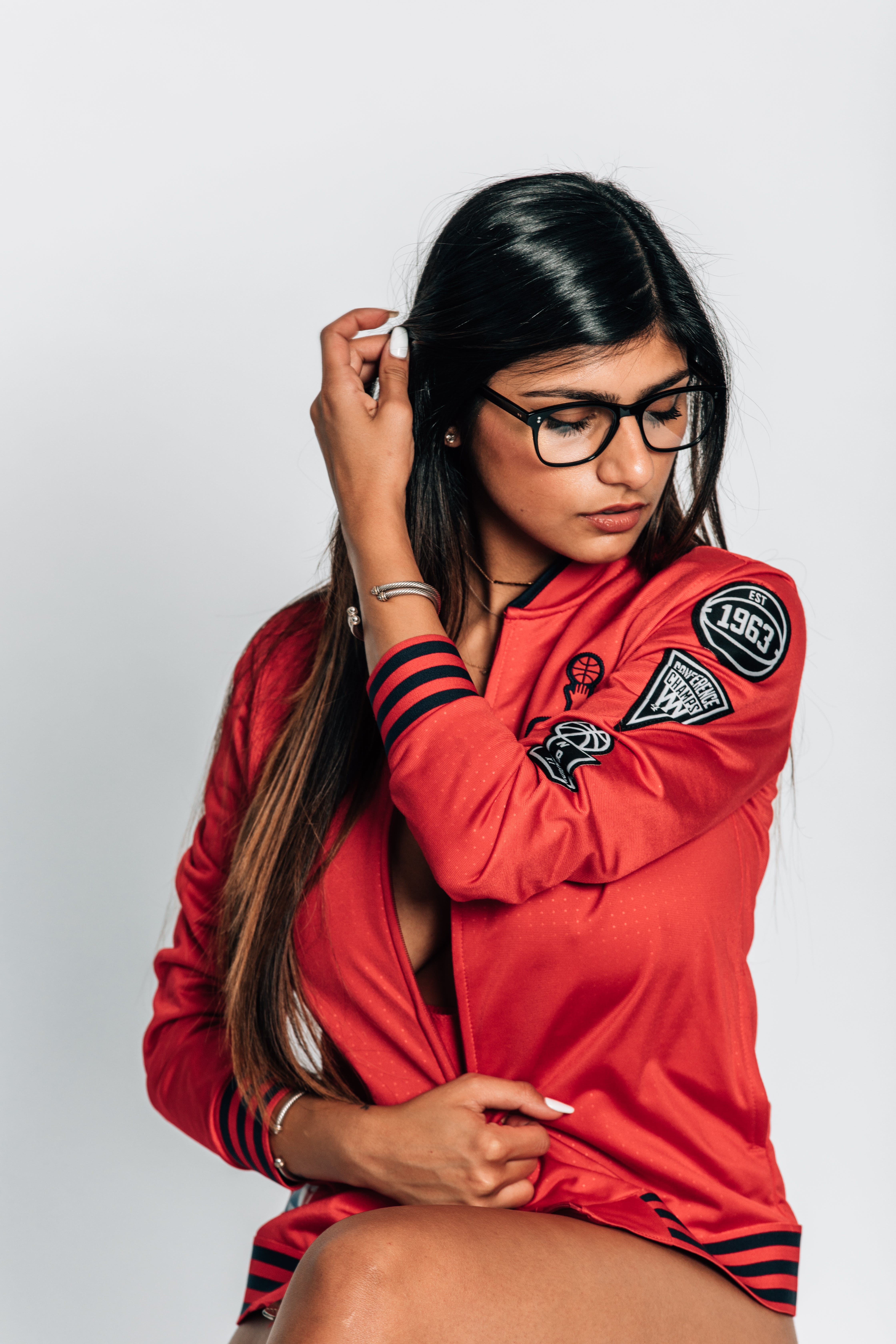 4480x6720 Exclusive: Mia Khalifa Talks Twitch, John Wall All Star Campaign, Phone