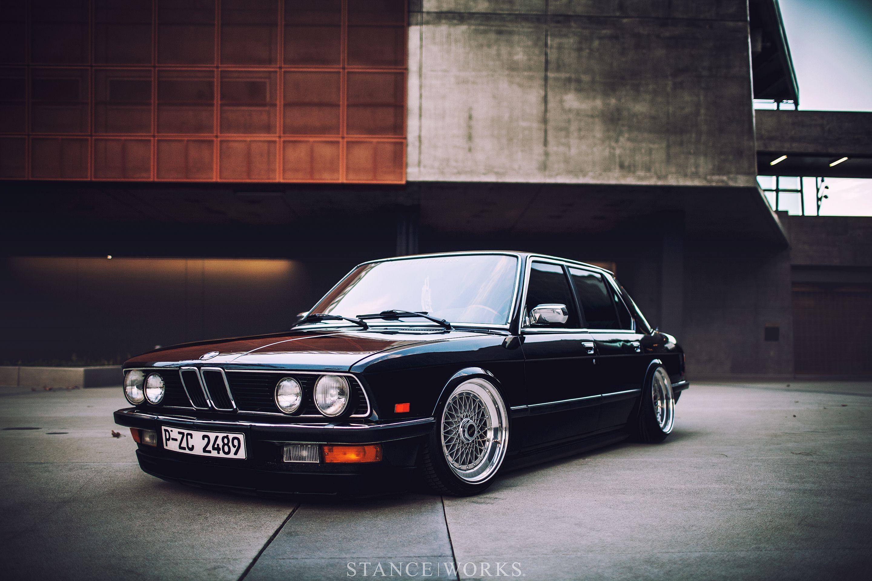 2880x1920 StanceWorks Wallpaper Whittle's E28, Desktop