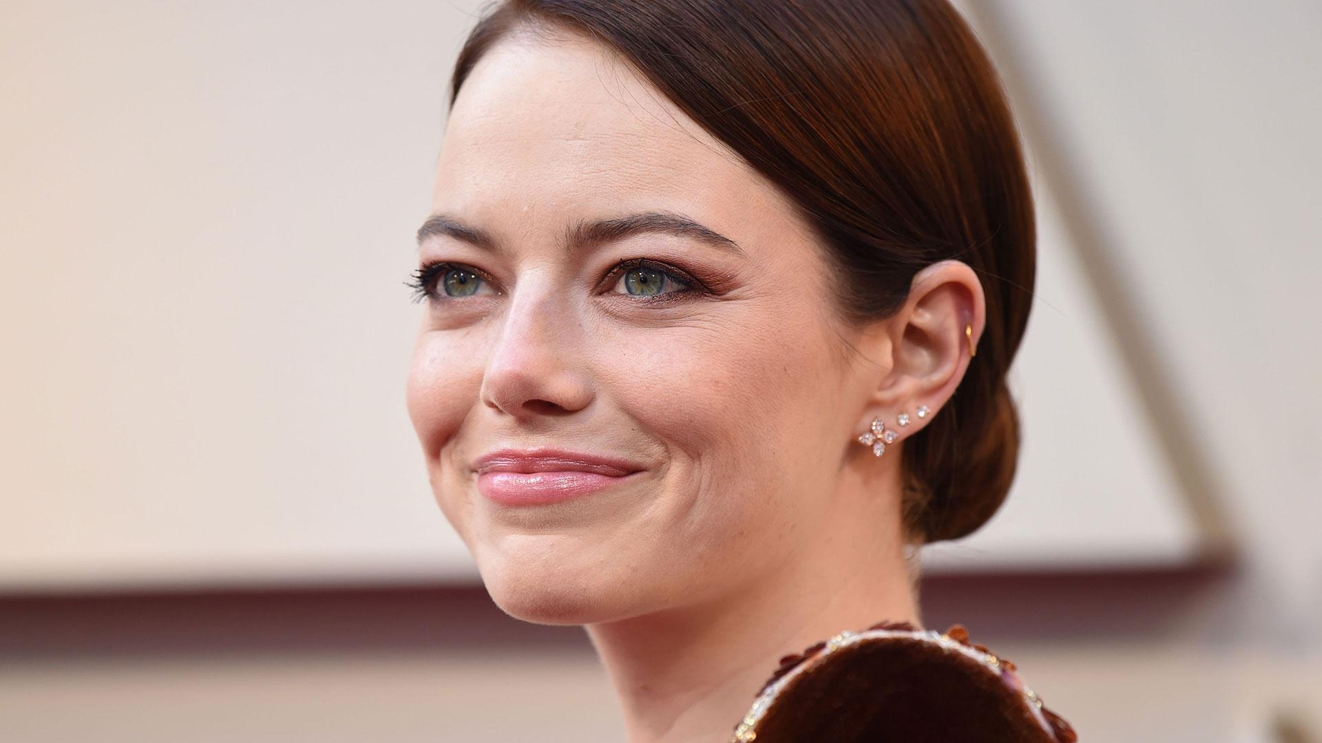 1920x1080 Emma Stone's Home Embraces Wallpaper & Lots of Color, Desktop