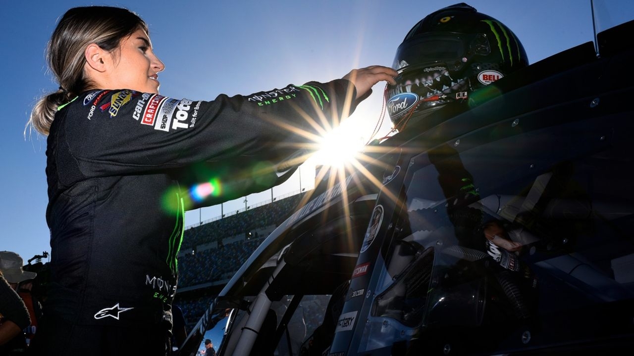 1280x720 Hailie Deegan, eager not to make more enemies, OK with second in ARCA Daytona debut, Desktop