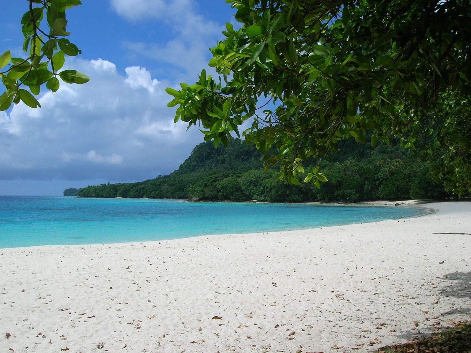 1600x1200 Champagne Beach Vanuatu #Wallpaper, Desktop