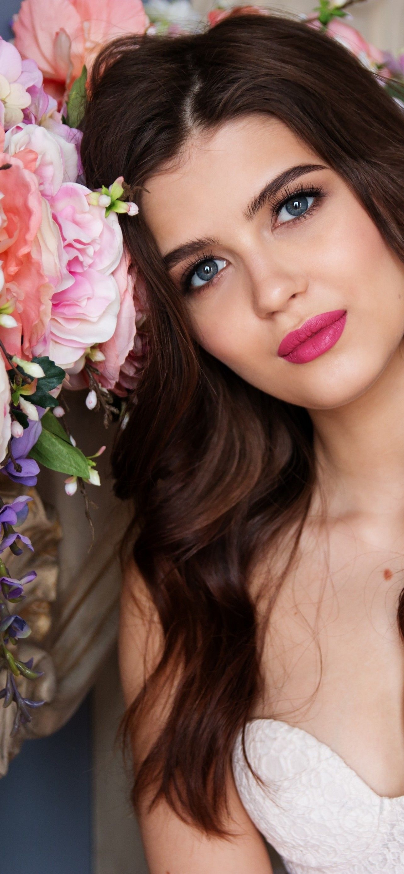 1290x2780 Beautiful girl 4K Wallpaper, Fashion, Makeup, Flowers, Portrait, People, Phone