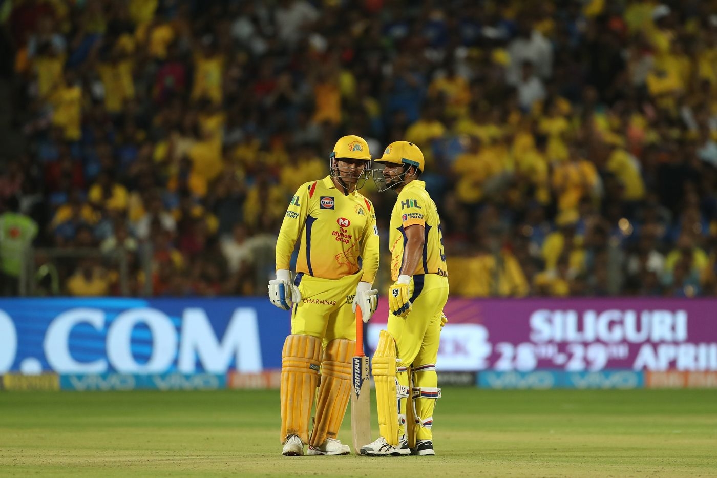 1400x940 MS Dhoni Reuited WIth Suresh Raina In Chennai For The CSK Camp, Desktop