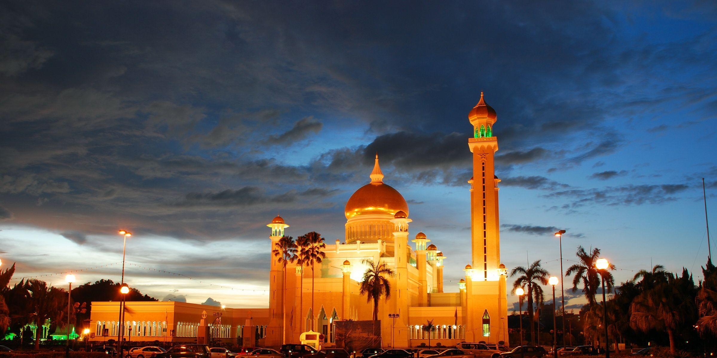 2400x1200 Wallpaper Of Masjid, Dual Screen