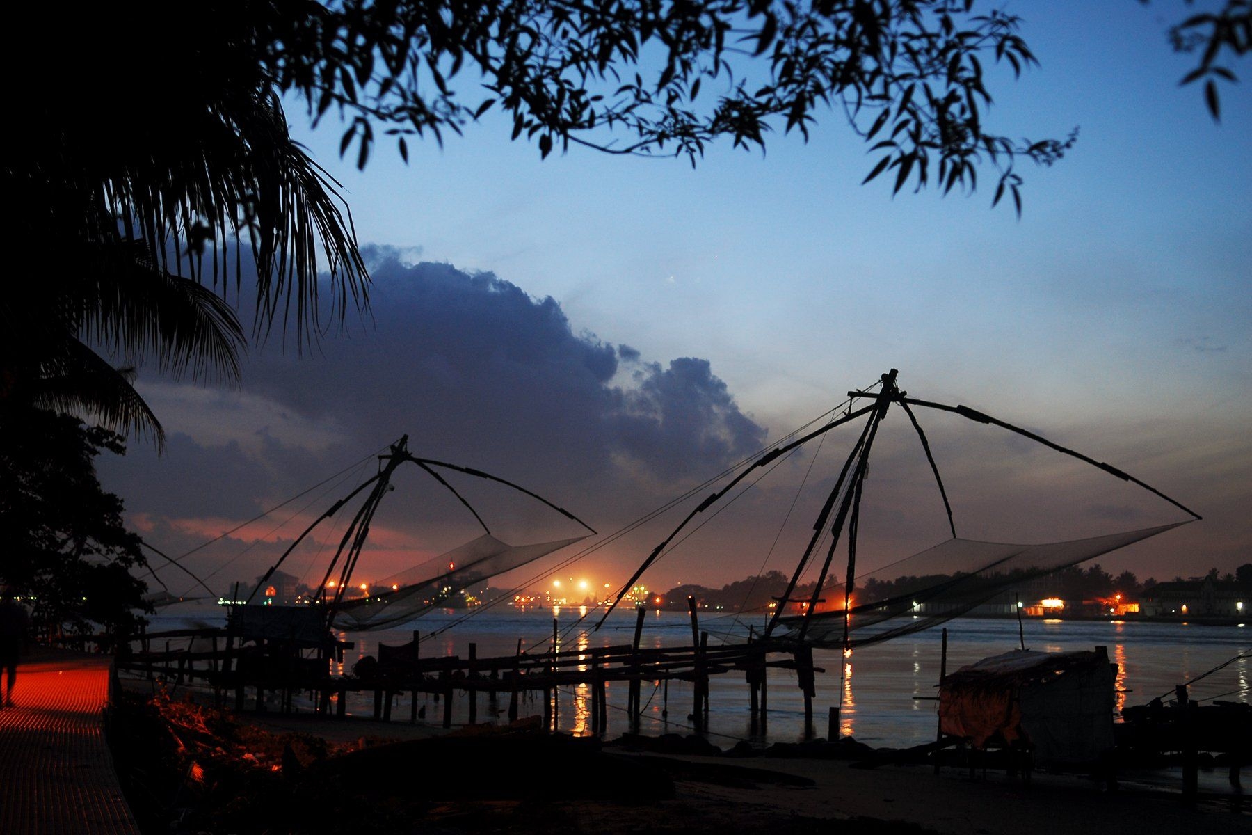 1800x1200 kochi, Kerala, Blues, Back, Water, Lagoons, Sunset, Beach, Ship, Channels, Chinese, Nets, Skyscraper, Water, City, 7 Wallpaper HD / Desktop and Mobile Background, Desktop