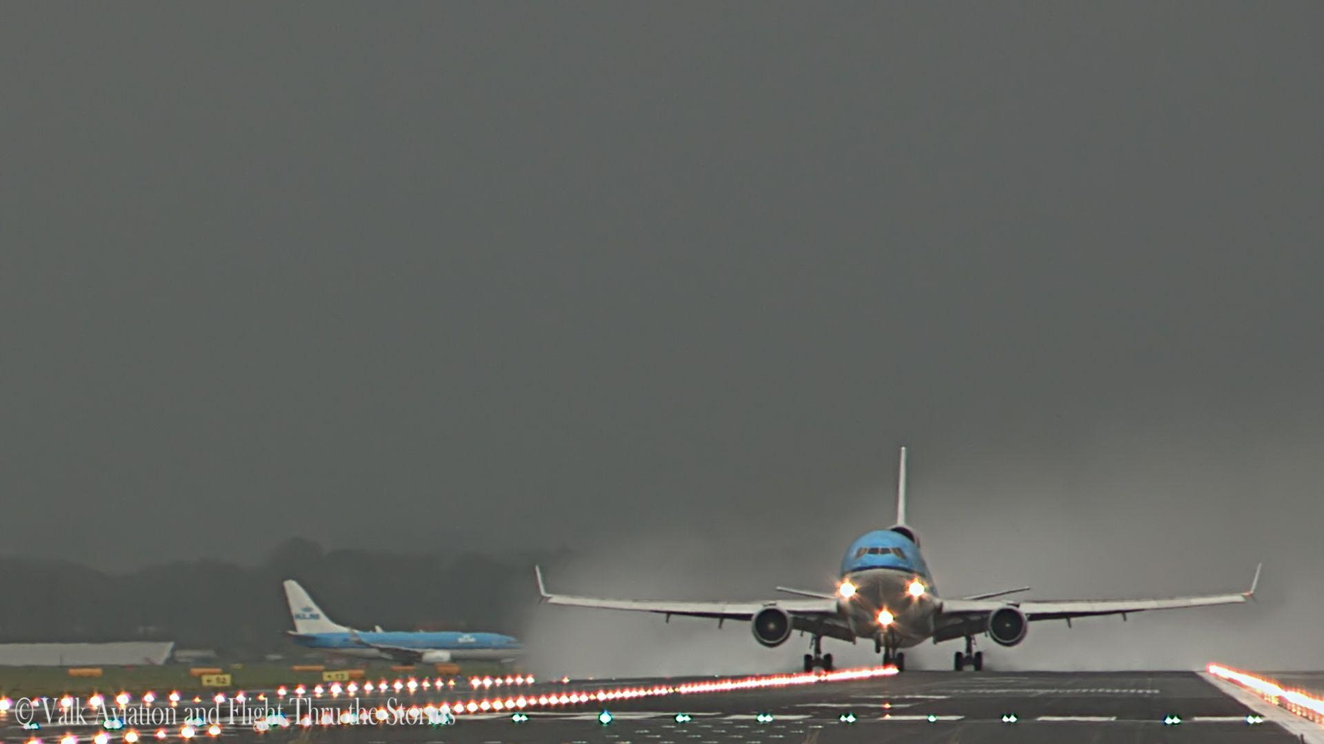 1920x1080 Stormy Departure KLM MD11, Desktop