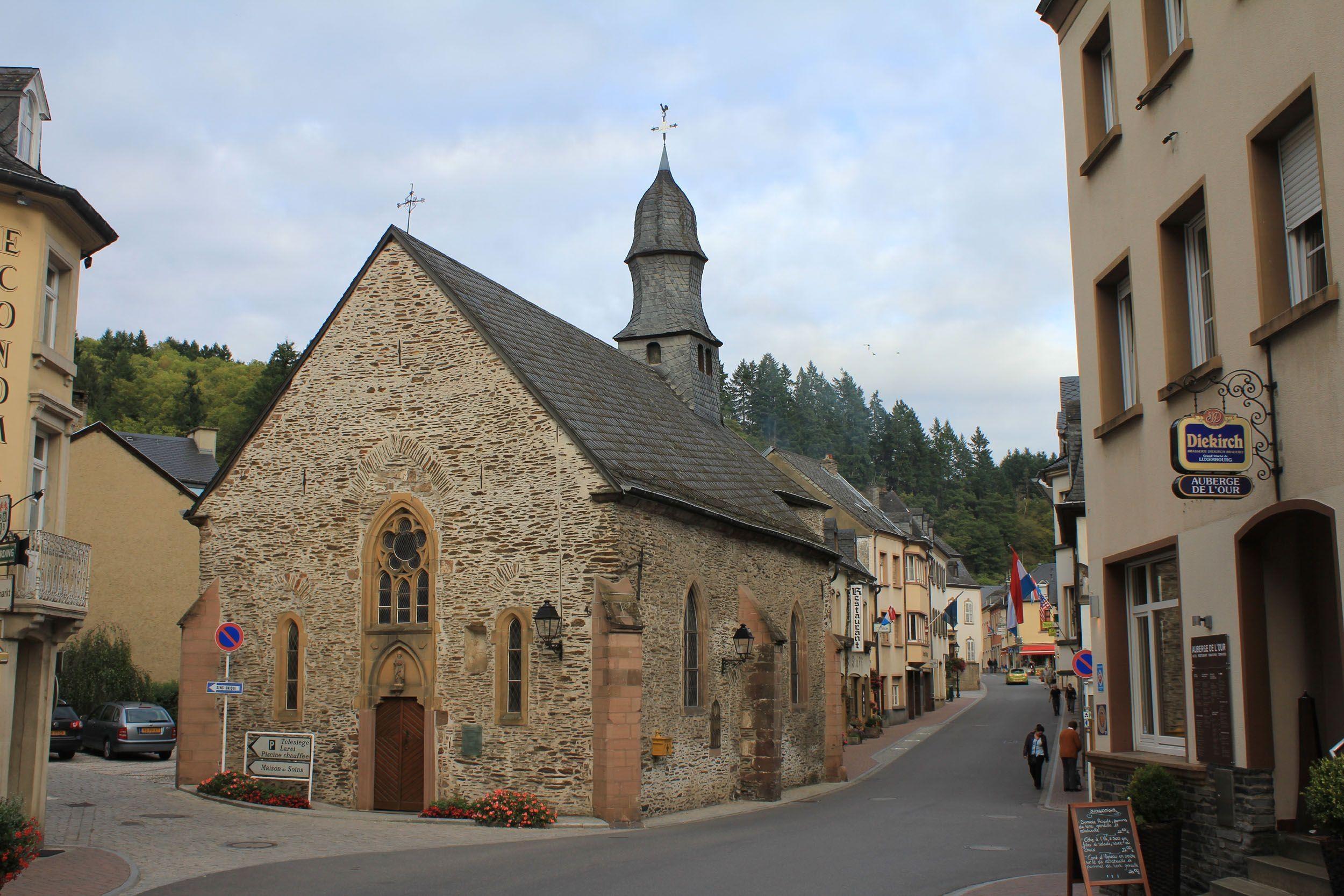 2500x1670 Vianden City Luxembourg Full HD Wallpaper And Background, Desktop