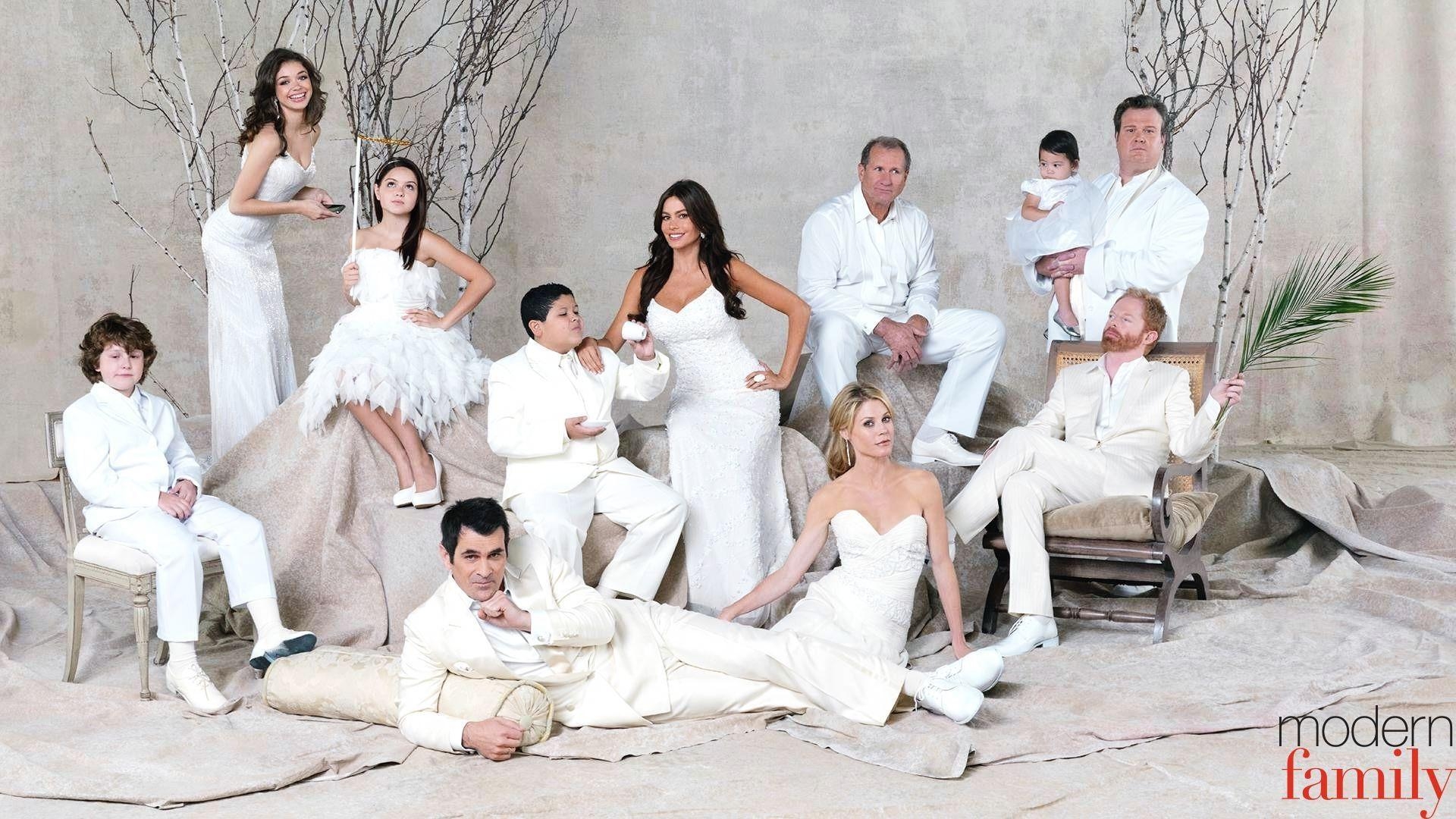 1920x1080 Modern Family HD Wallpaper, Desktop