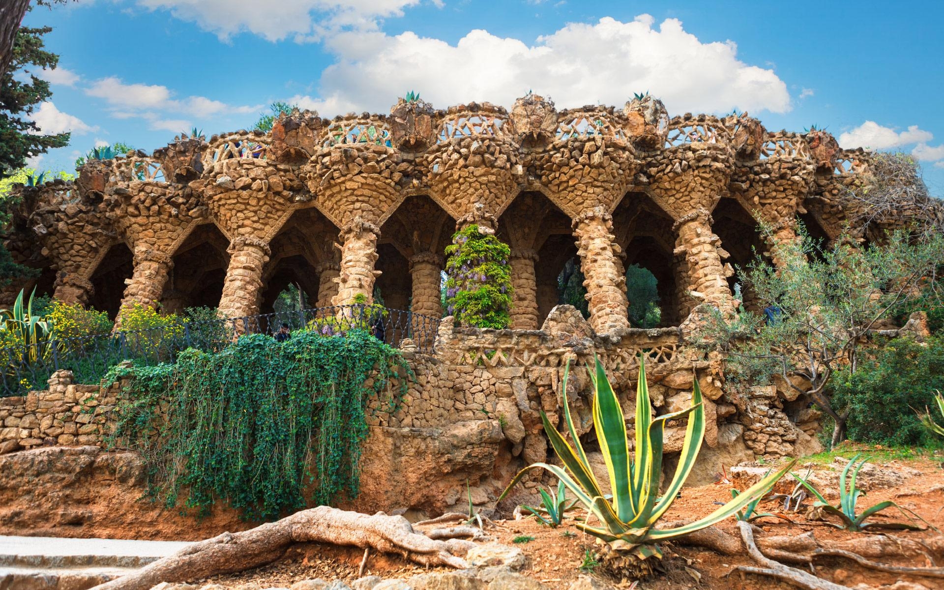 1920x1200 Park Güell in Barcelona, Desktop