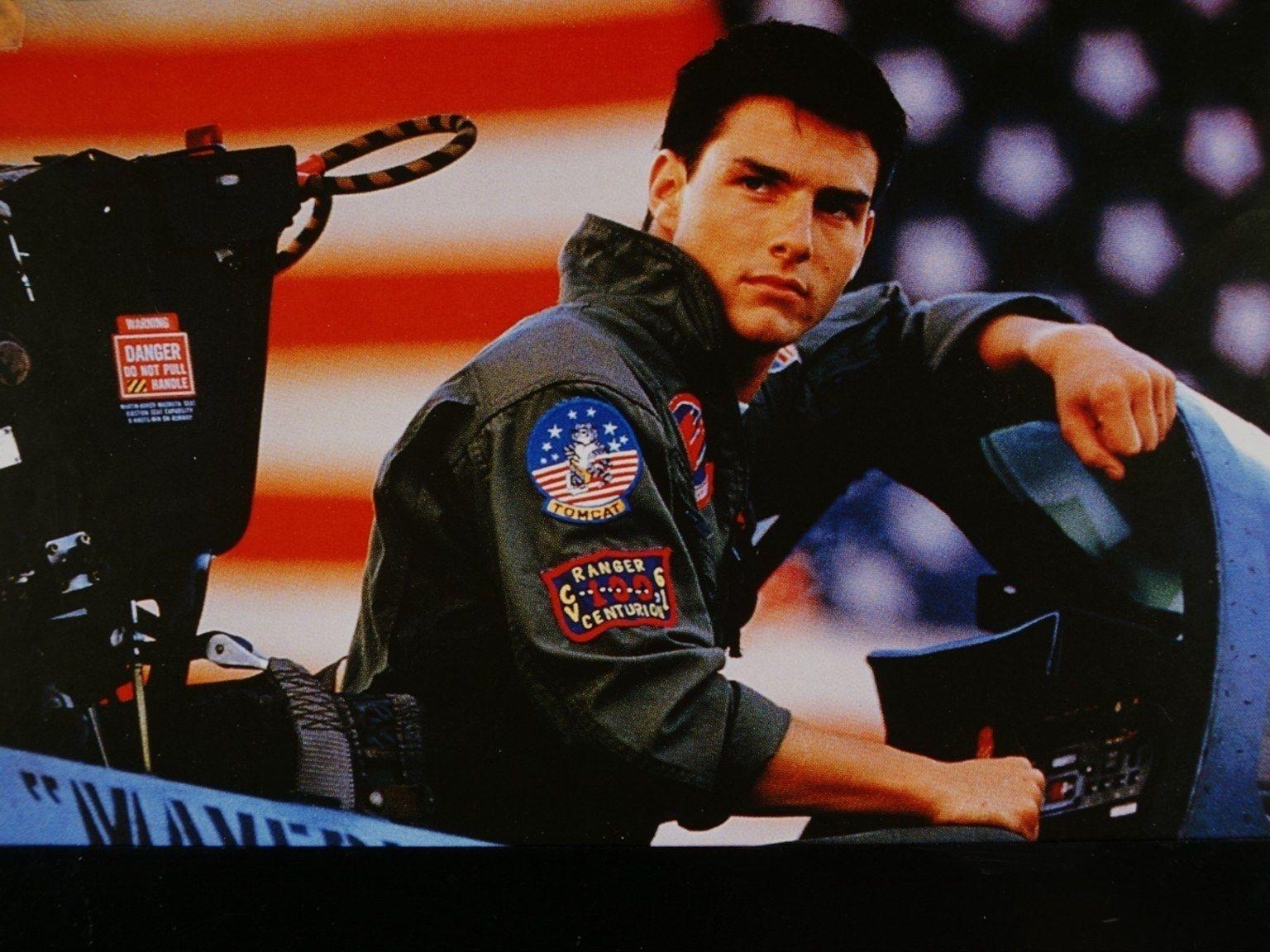 1540x1160 Tom Cruise Is Maybe a Little Too Excited About 'Top Gun 2', Desktop