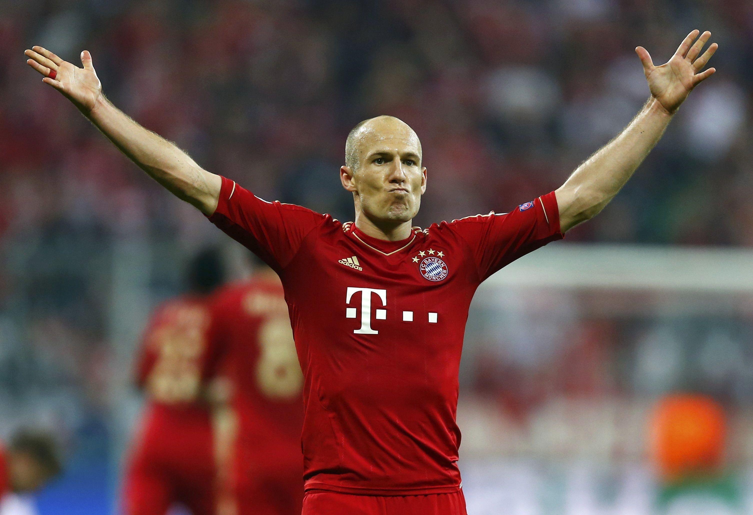 3020x2060 The best halfback of Bayern Arjen Robben wallpaper and image, Desktop