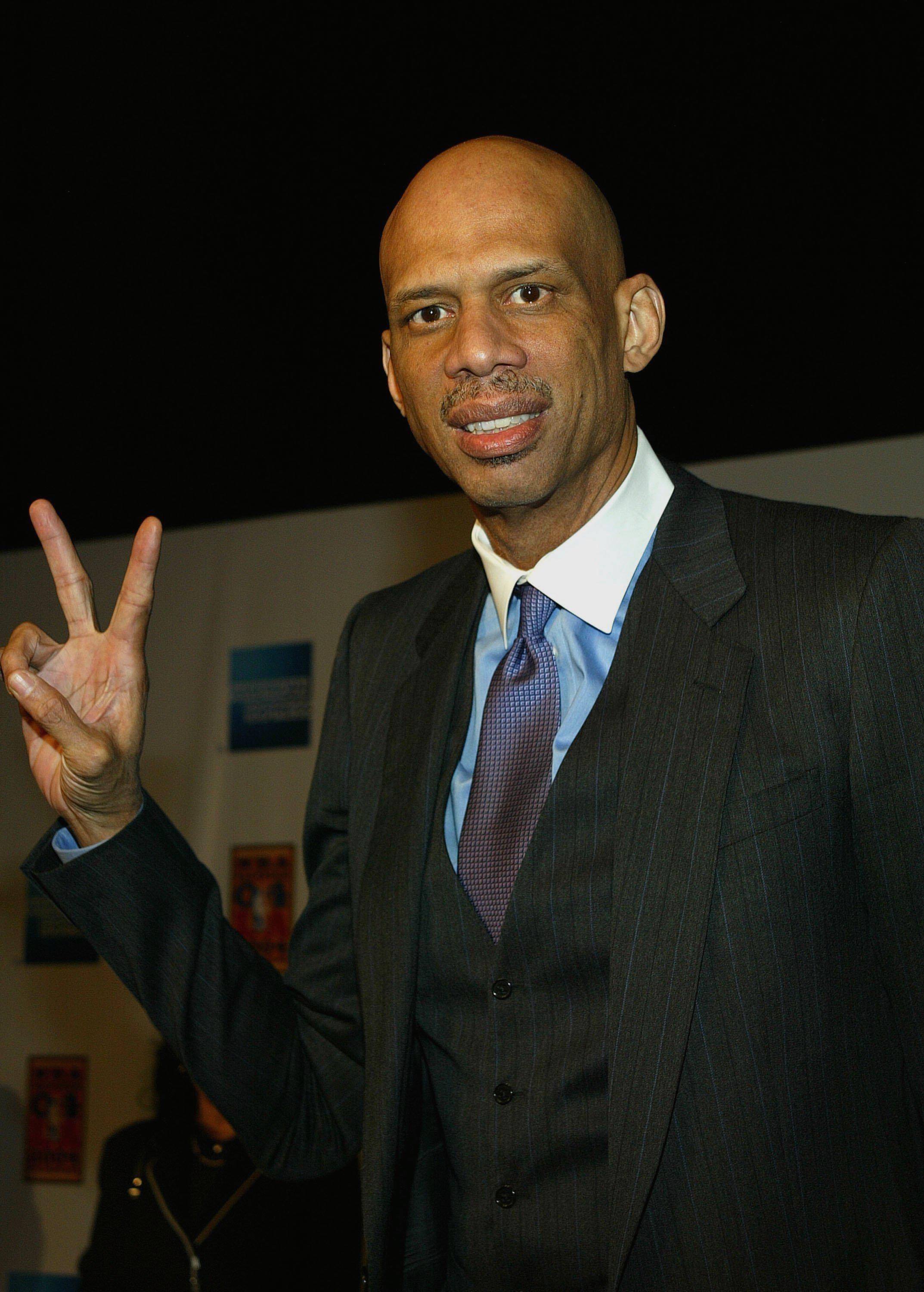 2150x3000 photo de kareem abdul jabbar, Phone