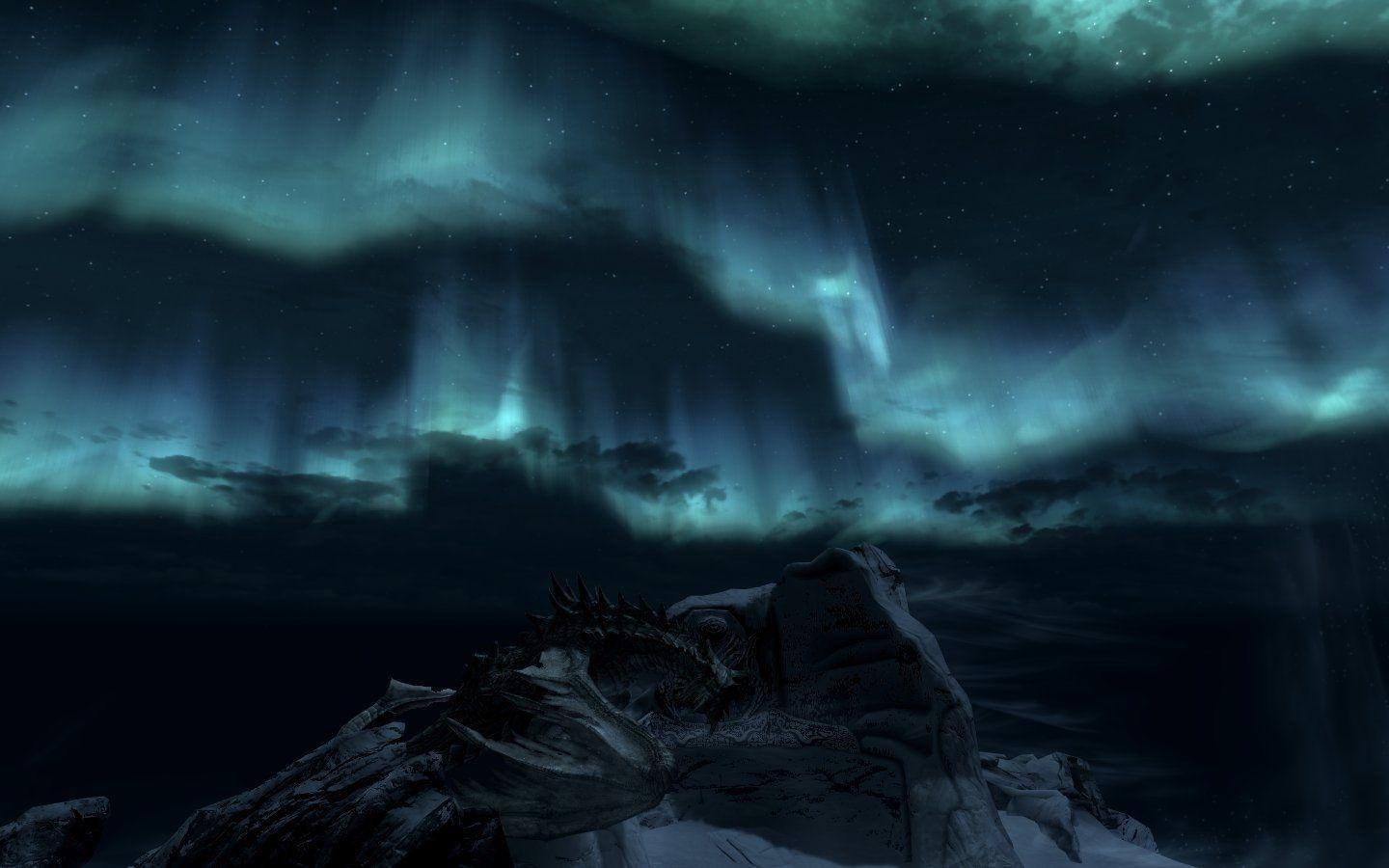 1440x900 The Elder Scrolls Skyrim Paarthurnax Aurora Borealis Night Mountain, Desktop