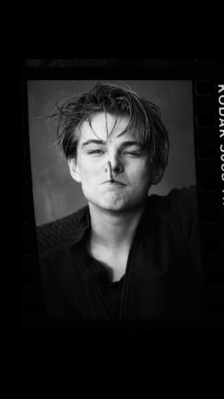 750x1340 90's baby✨. Leonardo dicaprio 90s, Young leonardo dicaprio, Phone