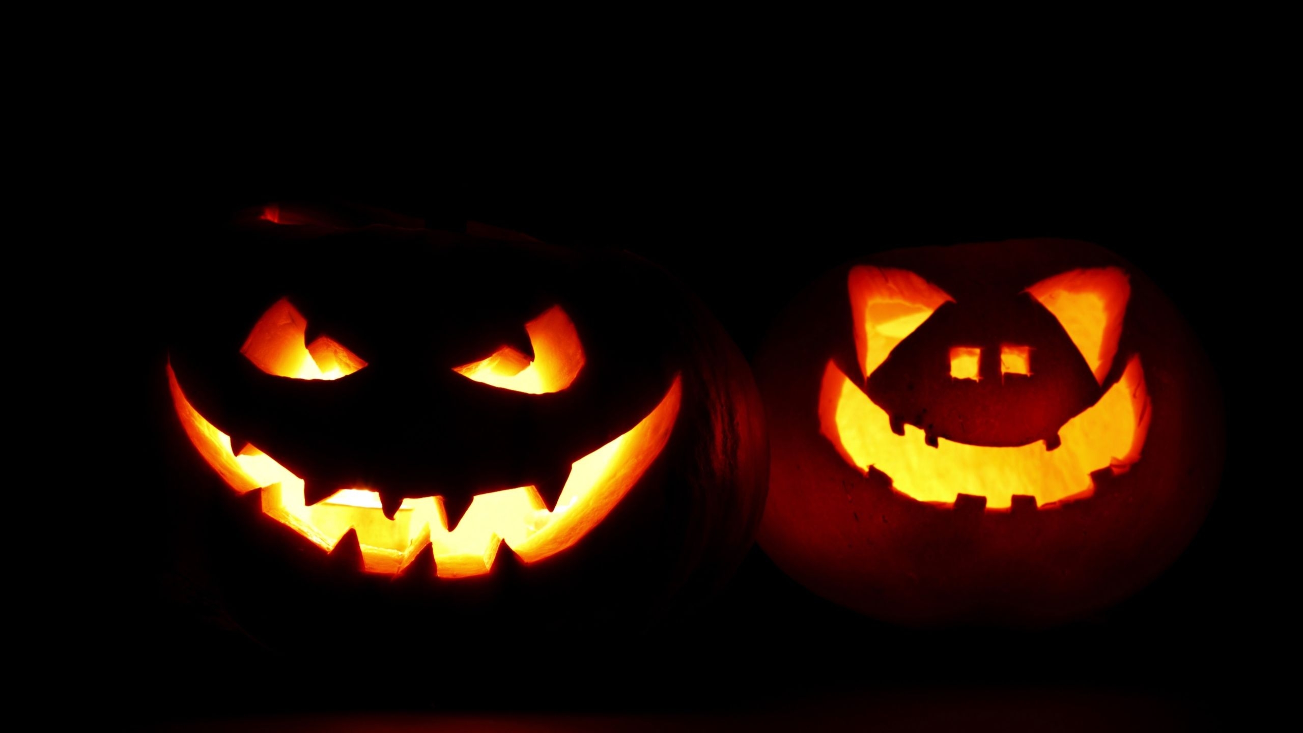 2560x1440 Halloween pumpkin MacBook Air Wallpaper Download, Desktop