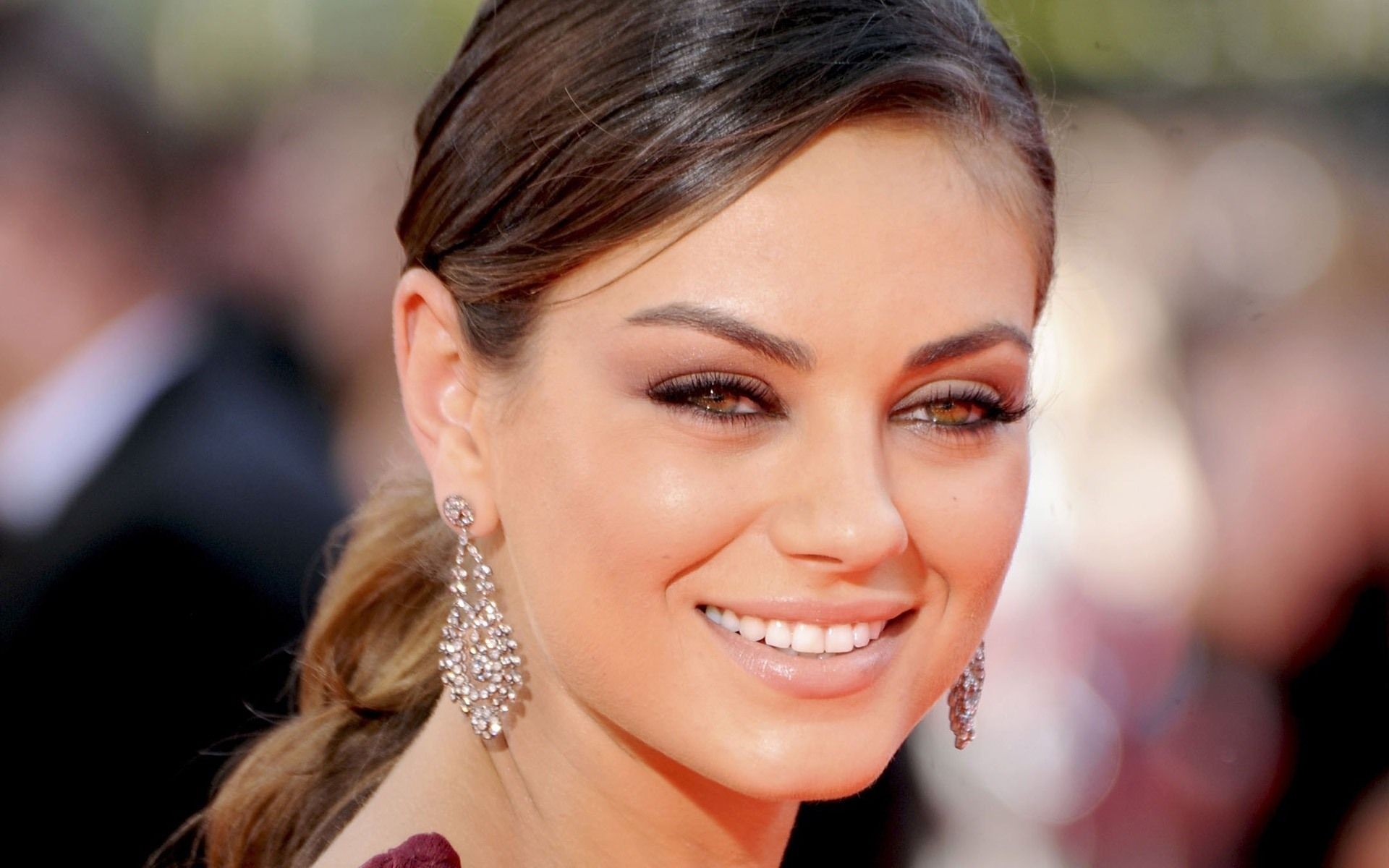 1920x1200 Mila Kunis beautiful wallpaper Wallpaper Download, Desktop