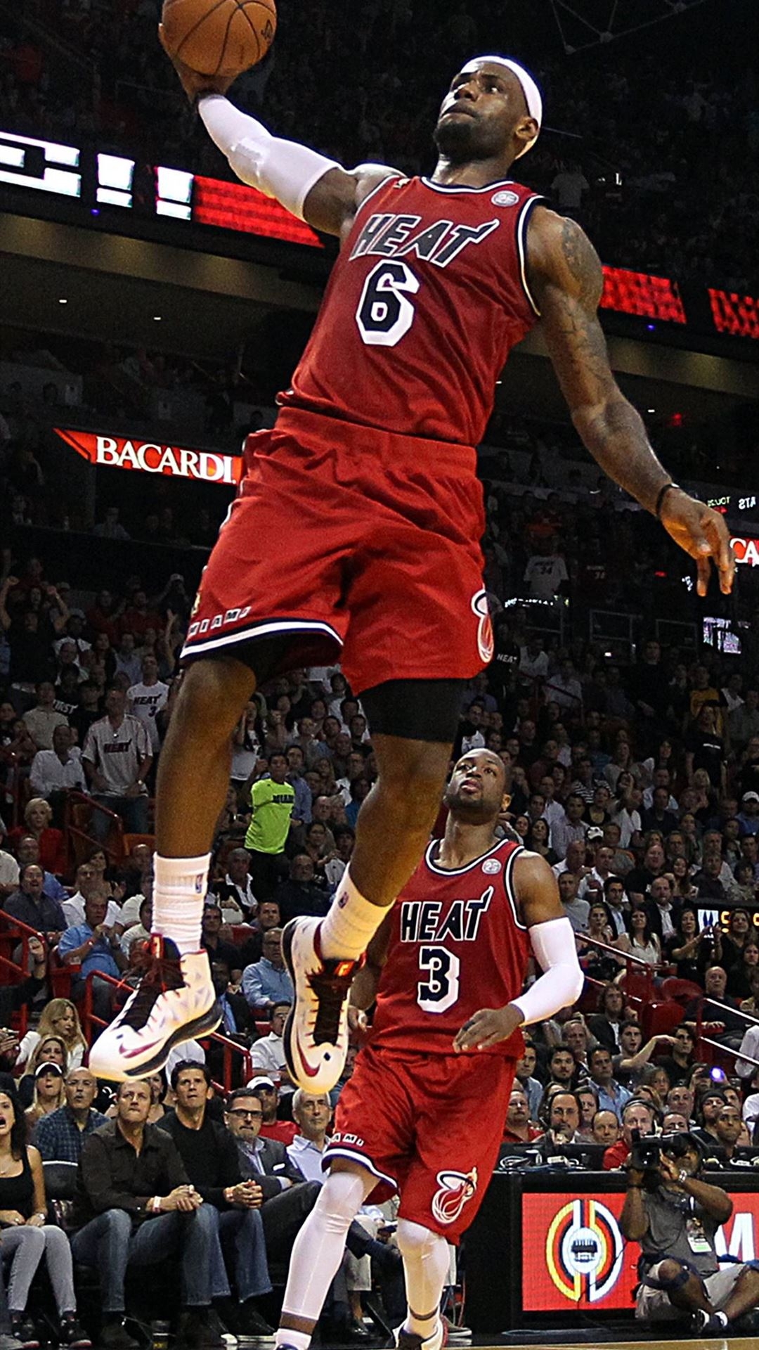 1080x1920 Lebron James Dunking Cave iPhone 8.ilikewallpaper.net, Phone