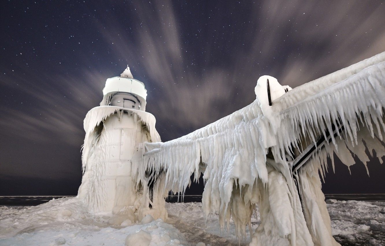 1340x850 Wallpaper night, ice, Lake Michigan, St.goodfon.com, Desktop