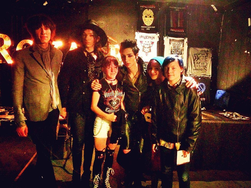 1030x770 Palaye royale, Desktop