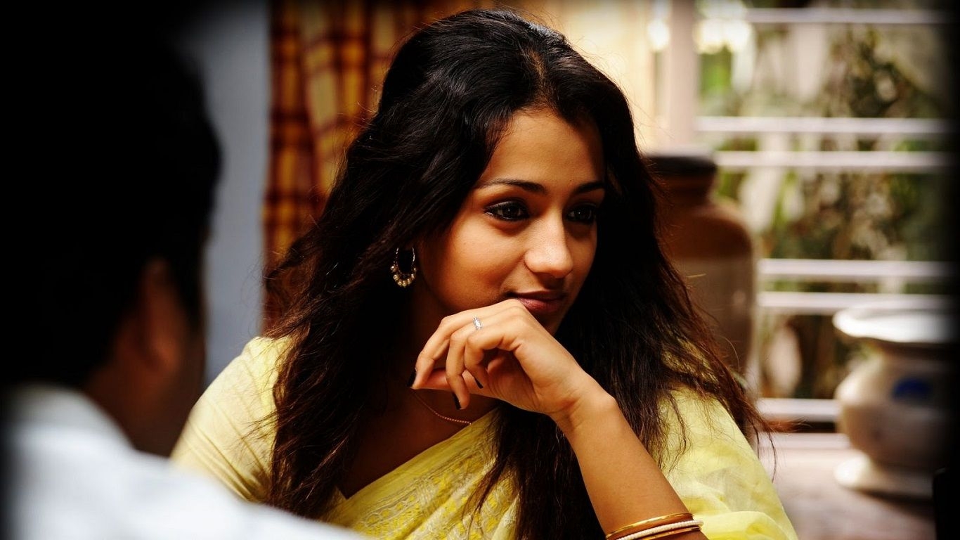 1370x770 Trisha Photo 25 Most Beautiful Collection Vtv Trisha In Saree Vinnai Thandi Varuvayaa HD Wallpaper, Desktop
