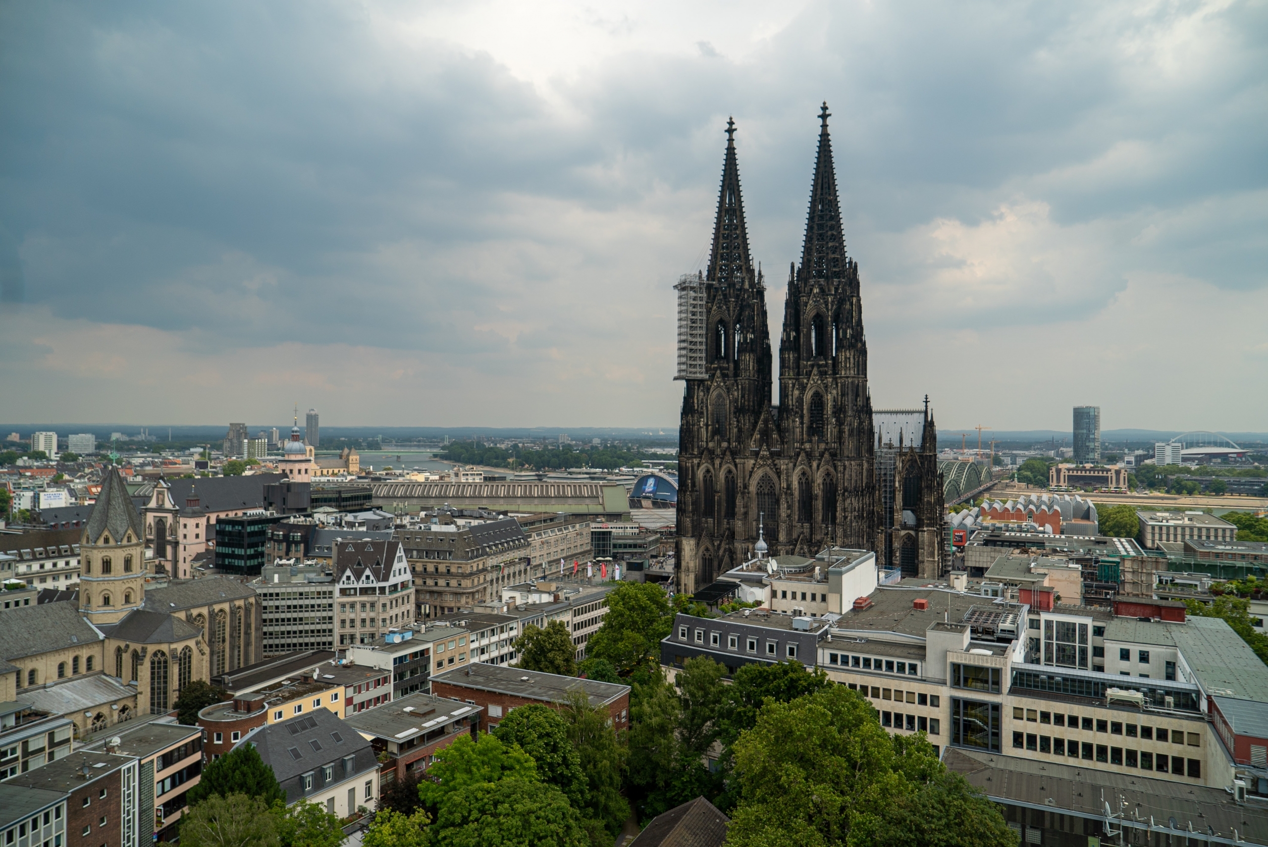 2560x1710 Facts to Know About the Cologne Cathedral. Clio Muse Tours, Desktop