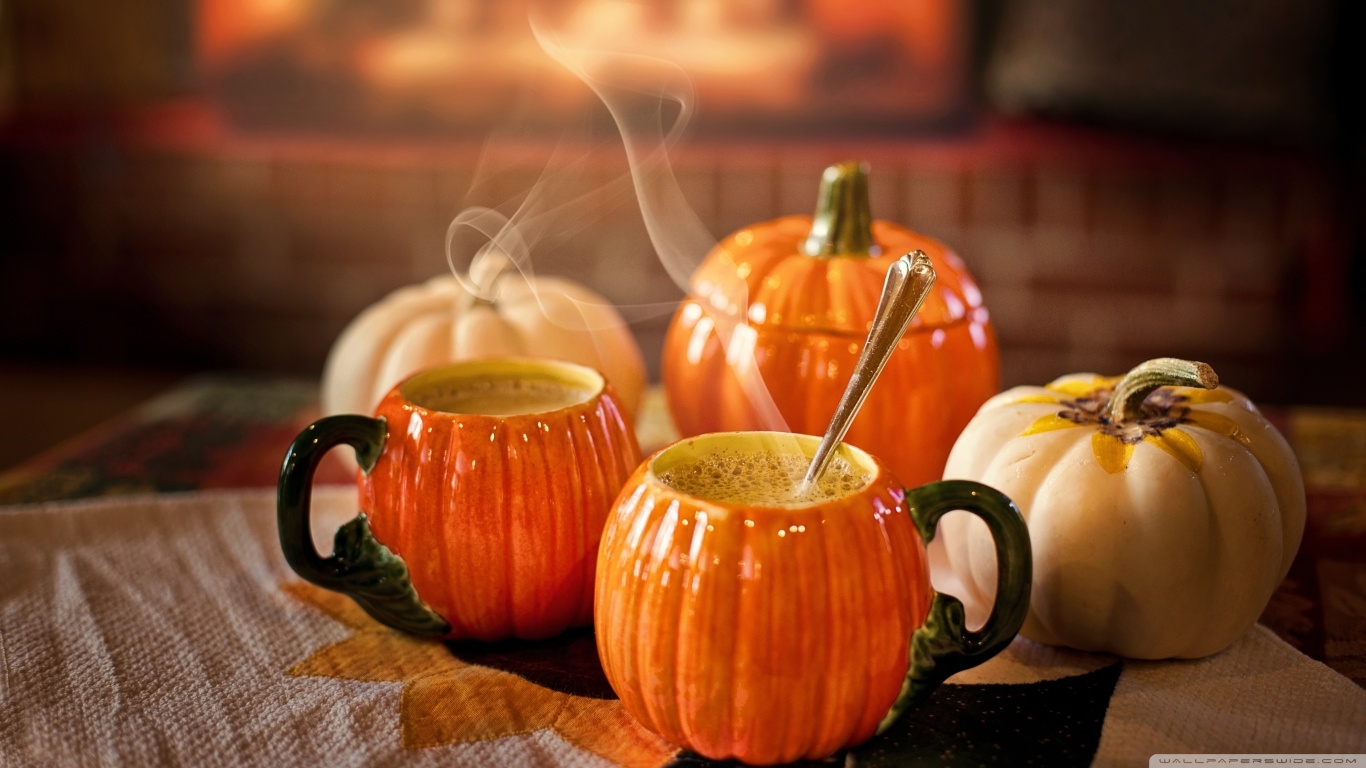 1370x770 Fall Pumpkin Spice Latte, Desktop