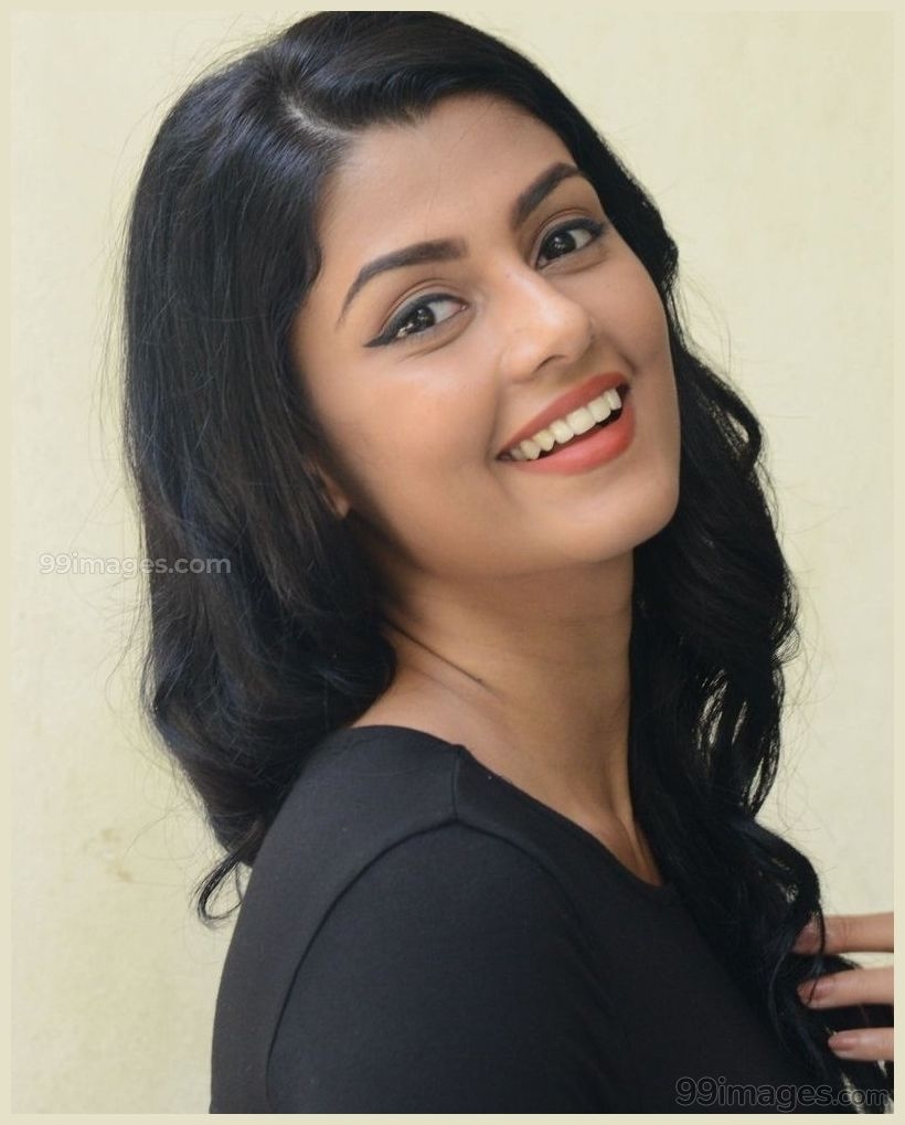 820x1020 Anisha Ambrose Beautiful HD Photo & Mobile Wallpaper HD (Android IPhone) (1080p) - #anishaambrose #actress. Beauty Girl, Asian Beauty Girl, Beauty Smile, Phone