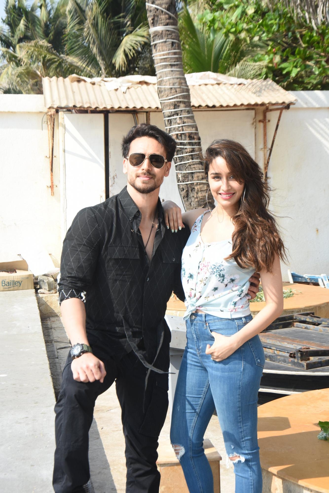 1340x2000 Baaghi 3: Tiger Shroff, Shraddha Kapoor and Riteish Deshmukh, Phone