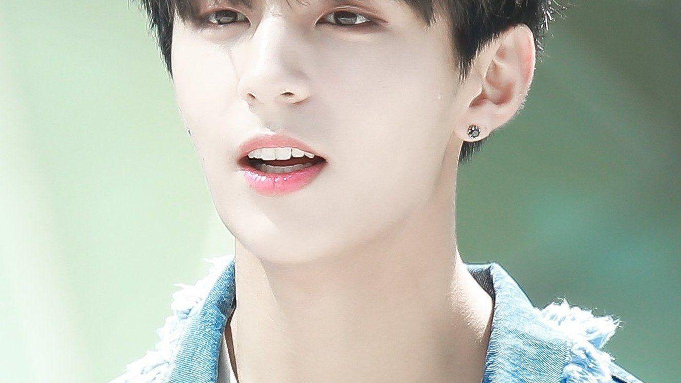 1370x770 BTS Jung Kook Computer Wallpaper Free BTS Jung Kook Computer, Desktop