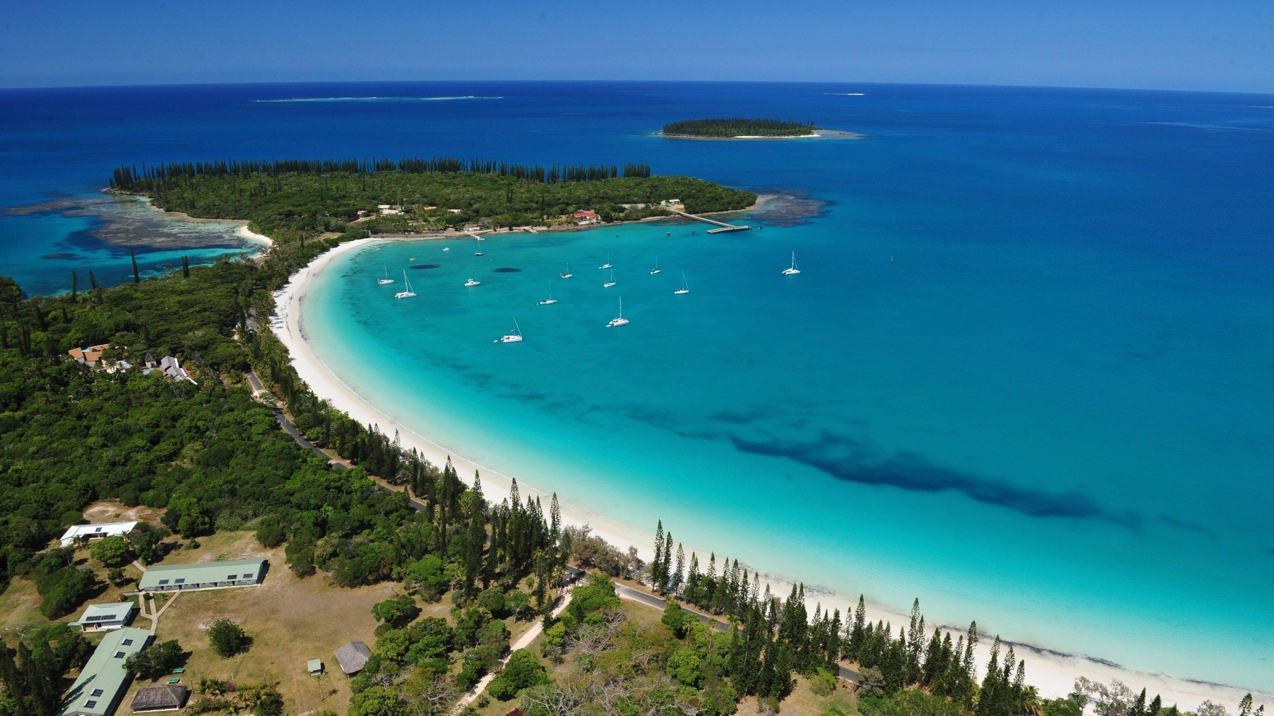 2560x1440 Travel New Caledonia Wallpaper, Desktop