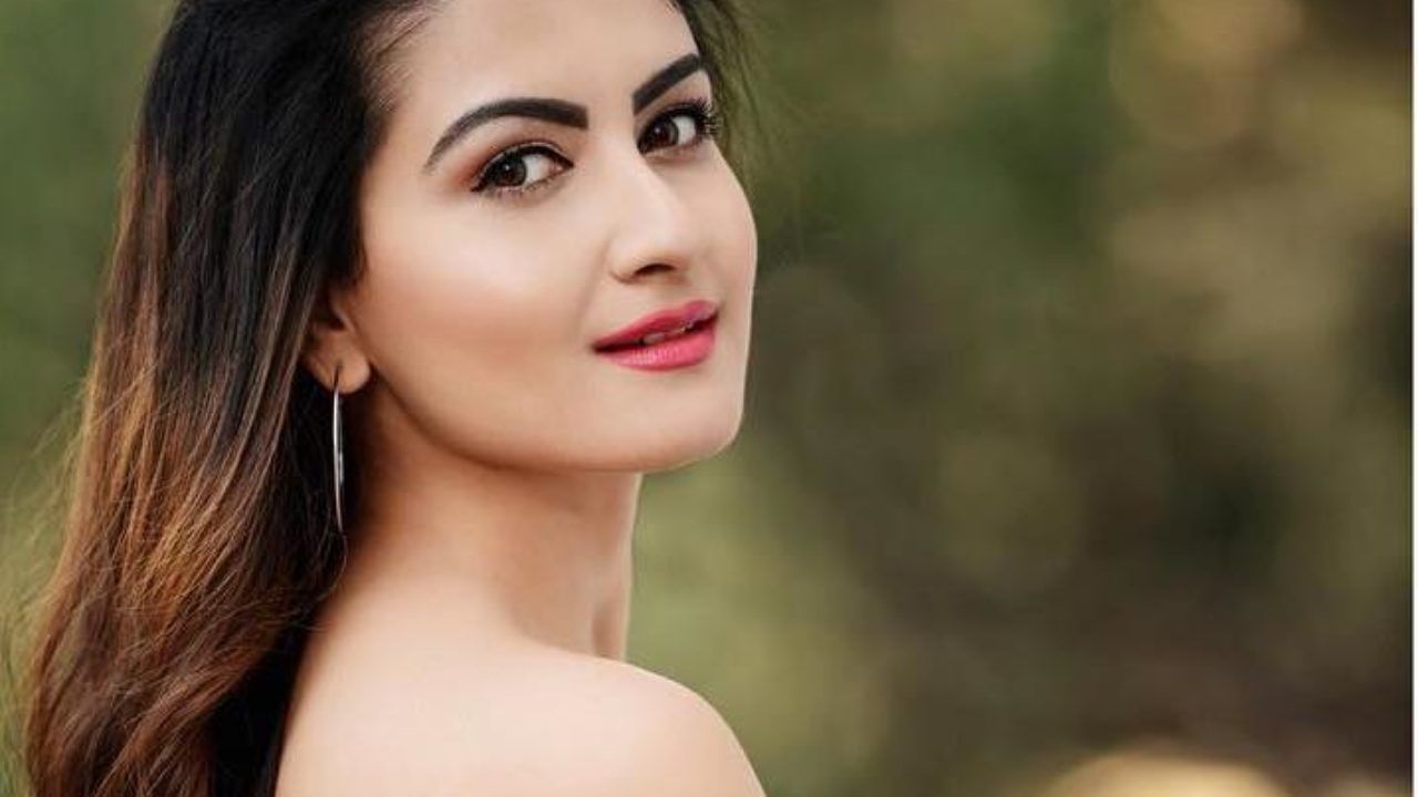1280x720 Zaara Yesmin Wiki, Age, Boyfriend.wikibio.in, Desktop