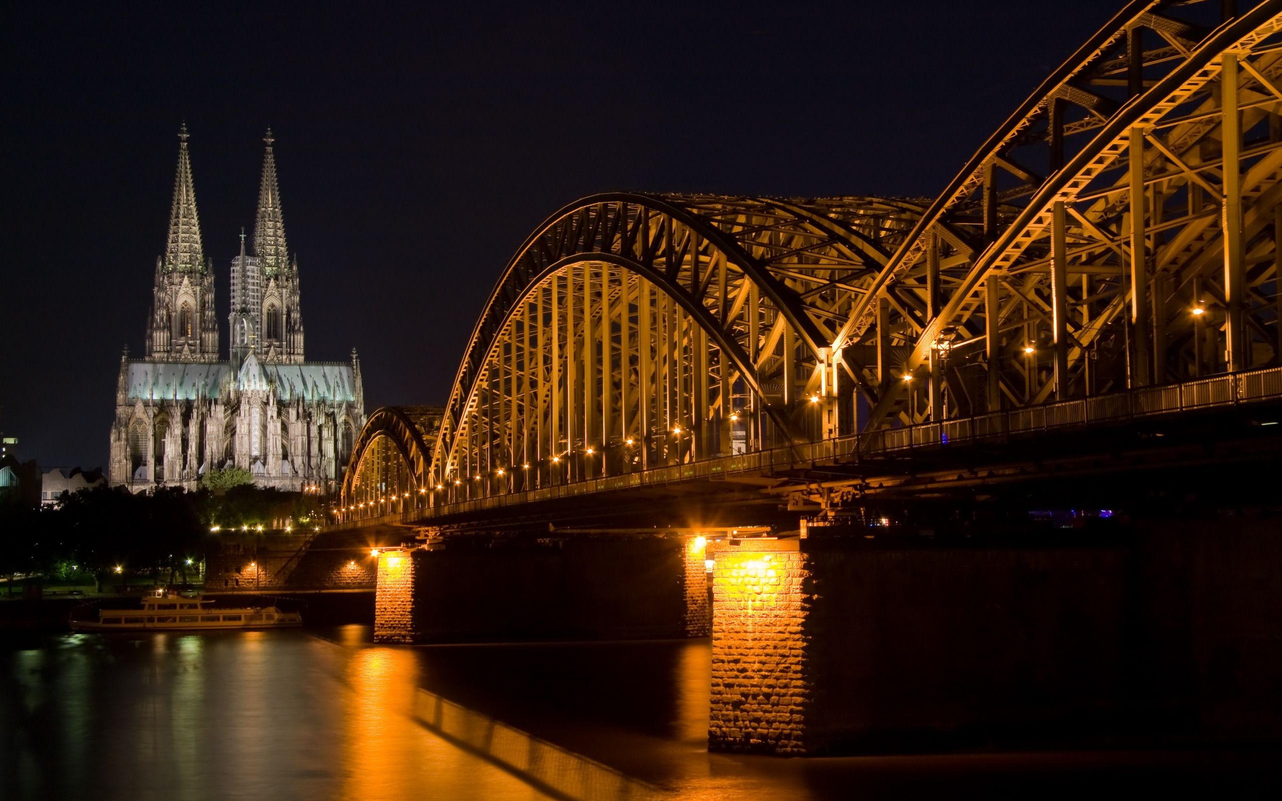 2560x1600 The Cologne cathedral wallpaper and image, picture. Cityscape wallpaper, Bridge, Cathedral, Desktop