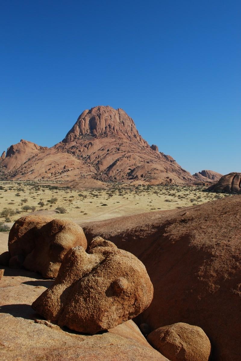 800x1200 Spitzkoppe Namibia Desert Mountain Background Image for Free Download, Phone